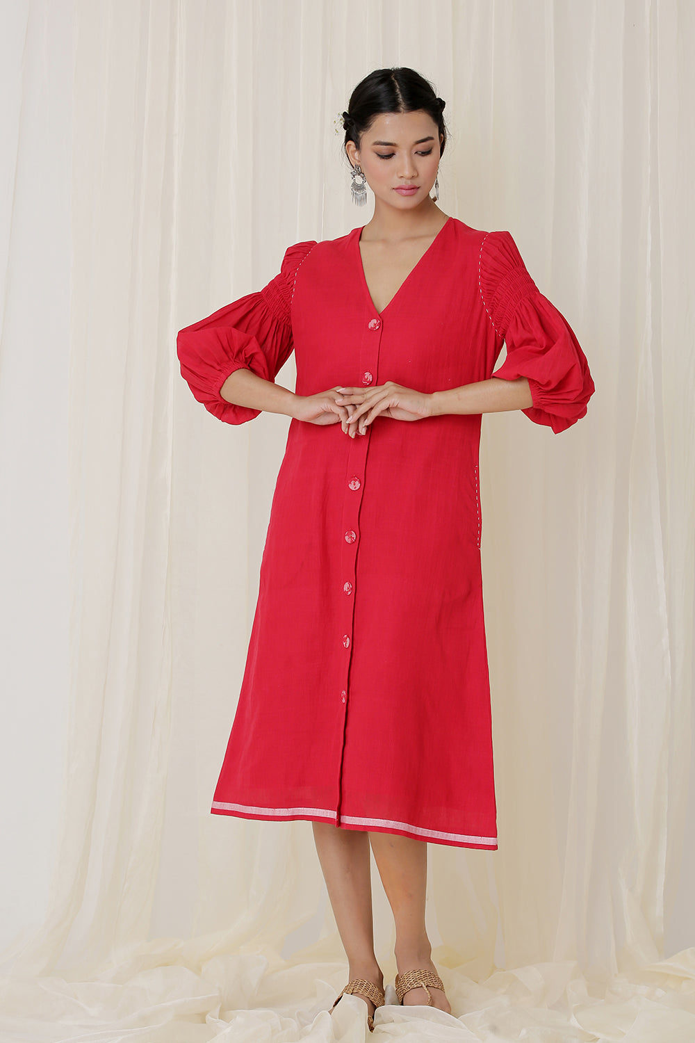 SMOCKED SLEEVE DRESS PLAIN (RED)
