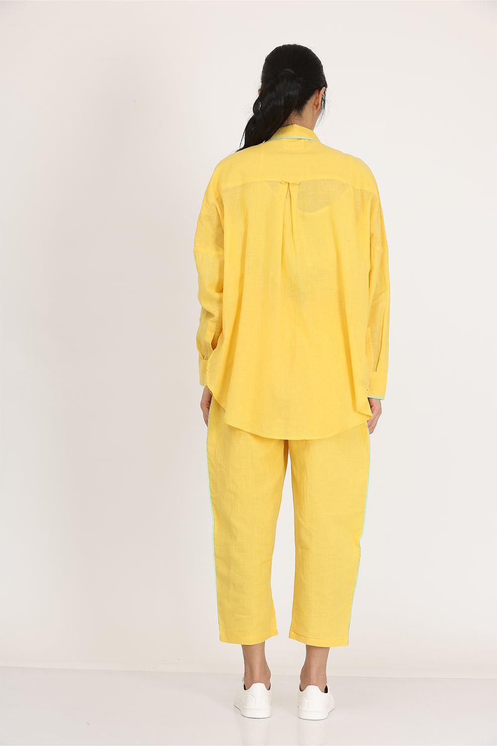 PLAIN YELLOW BOXY SHIRT