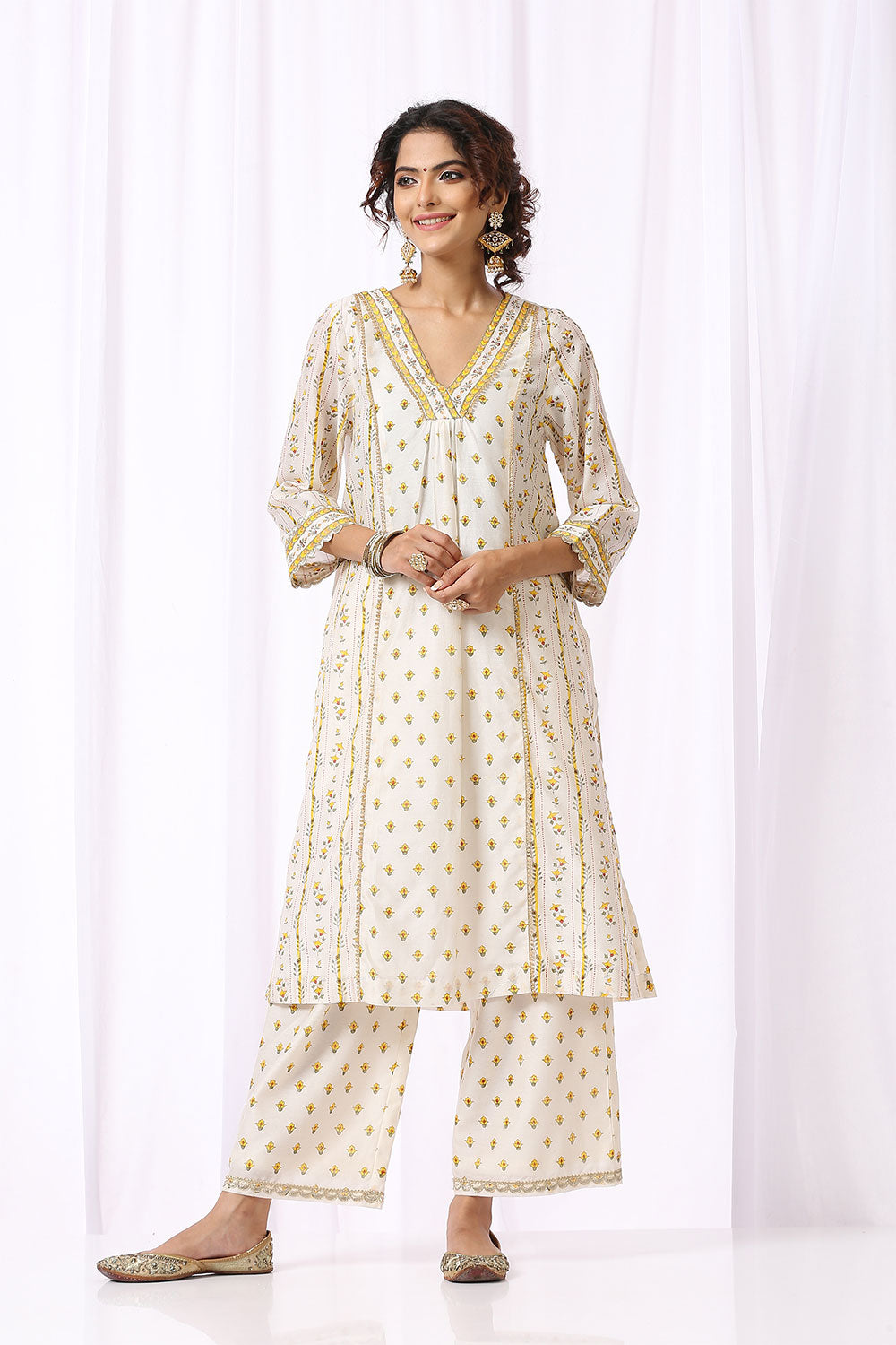 WHITE BASE CHANDERI HAND BLOCK PRINTED 'V' NECK KURTA SET OF -2
