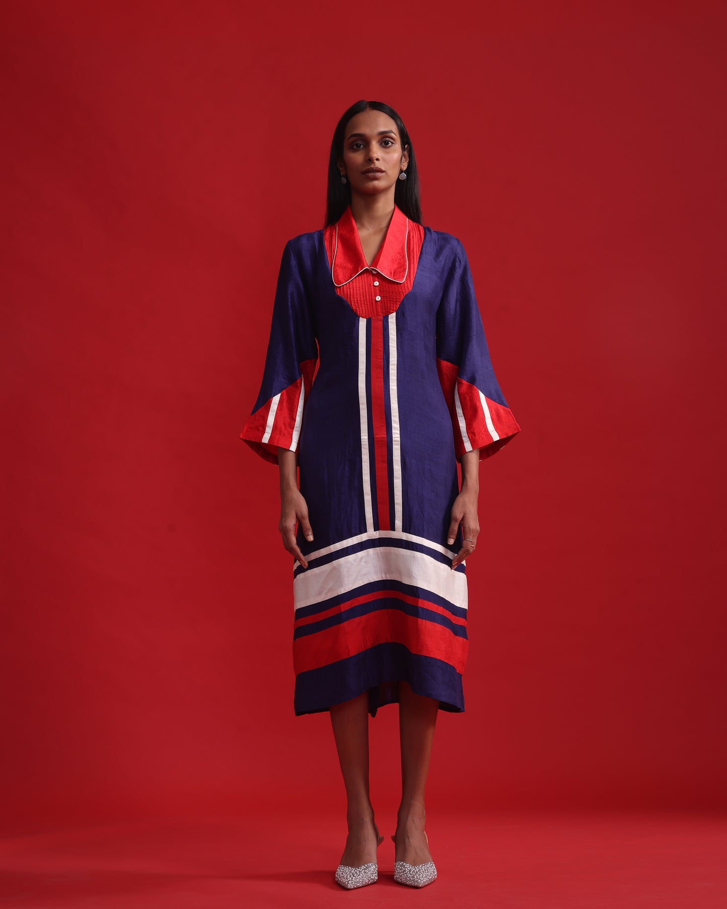RED PITUCK YOK BLUE DRESS