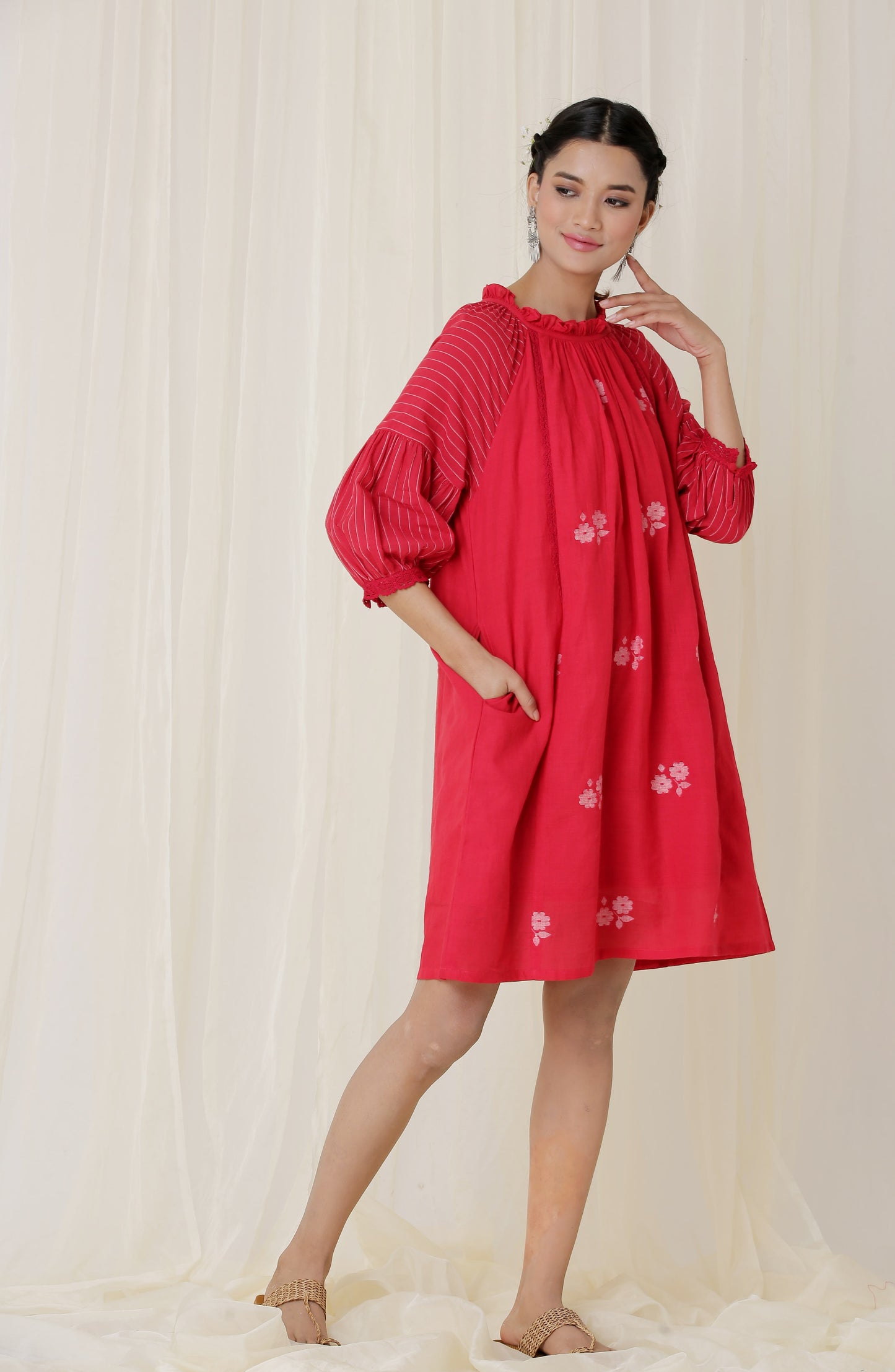 RAGLAN SLEEVE DRESS