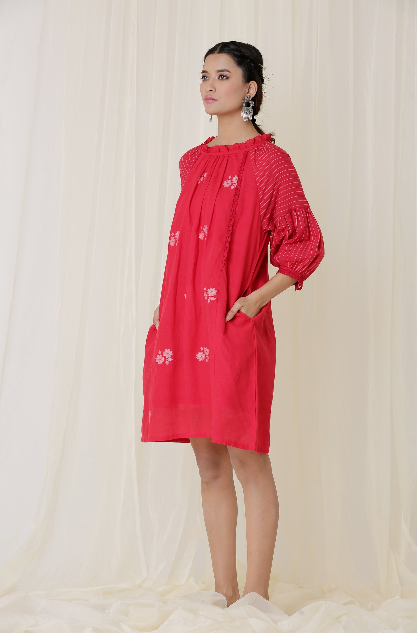 RAGLAN SLEEVE DRESS