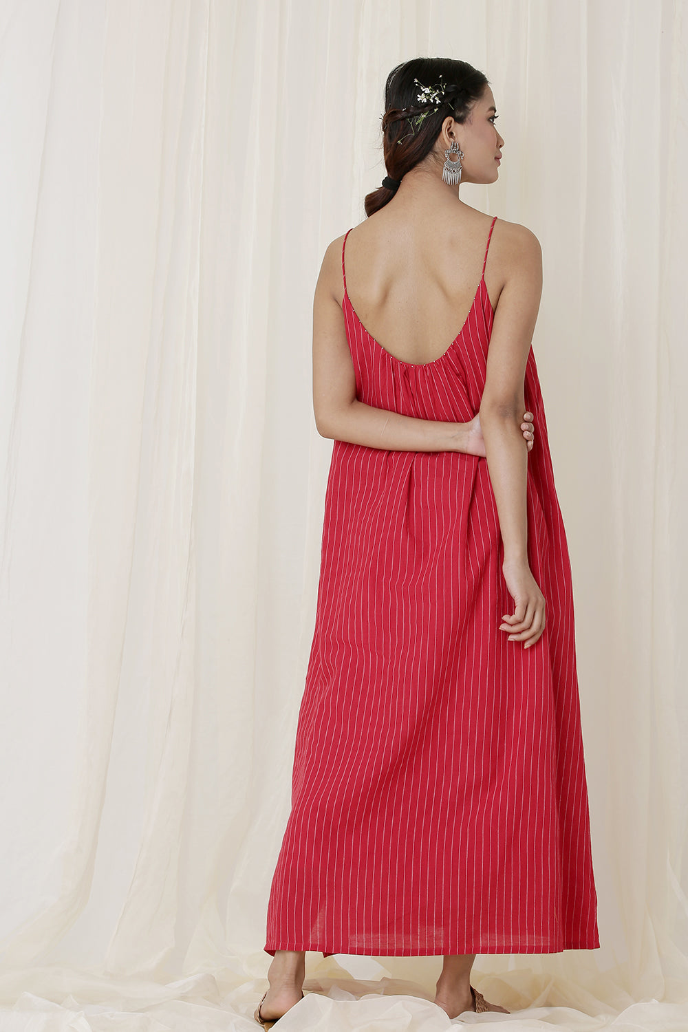 SLEEVELESS MAXI DRESS (RED)