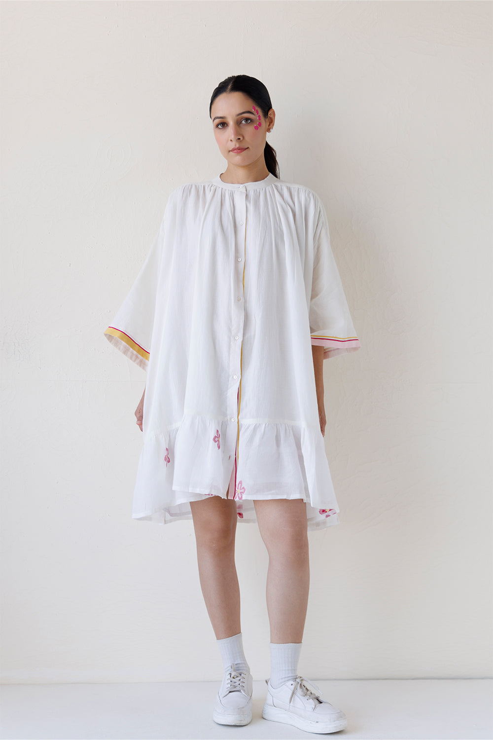 WHITE SHIFT DRESS