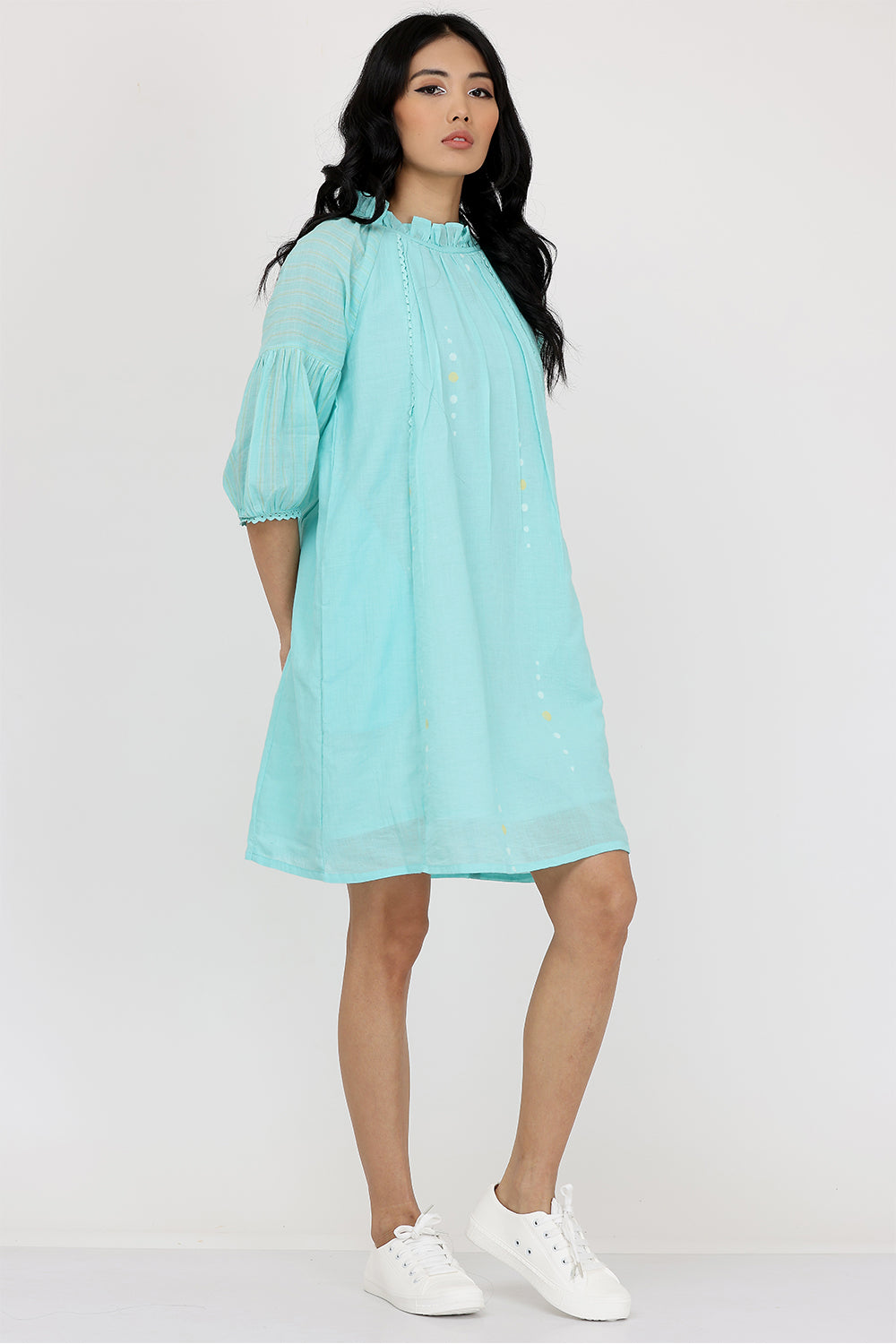 FRILL NECK SHORT DRESS