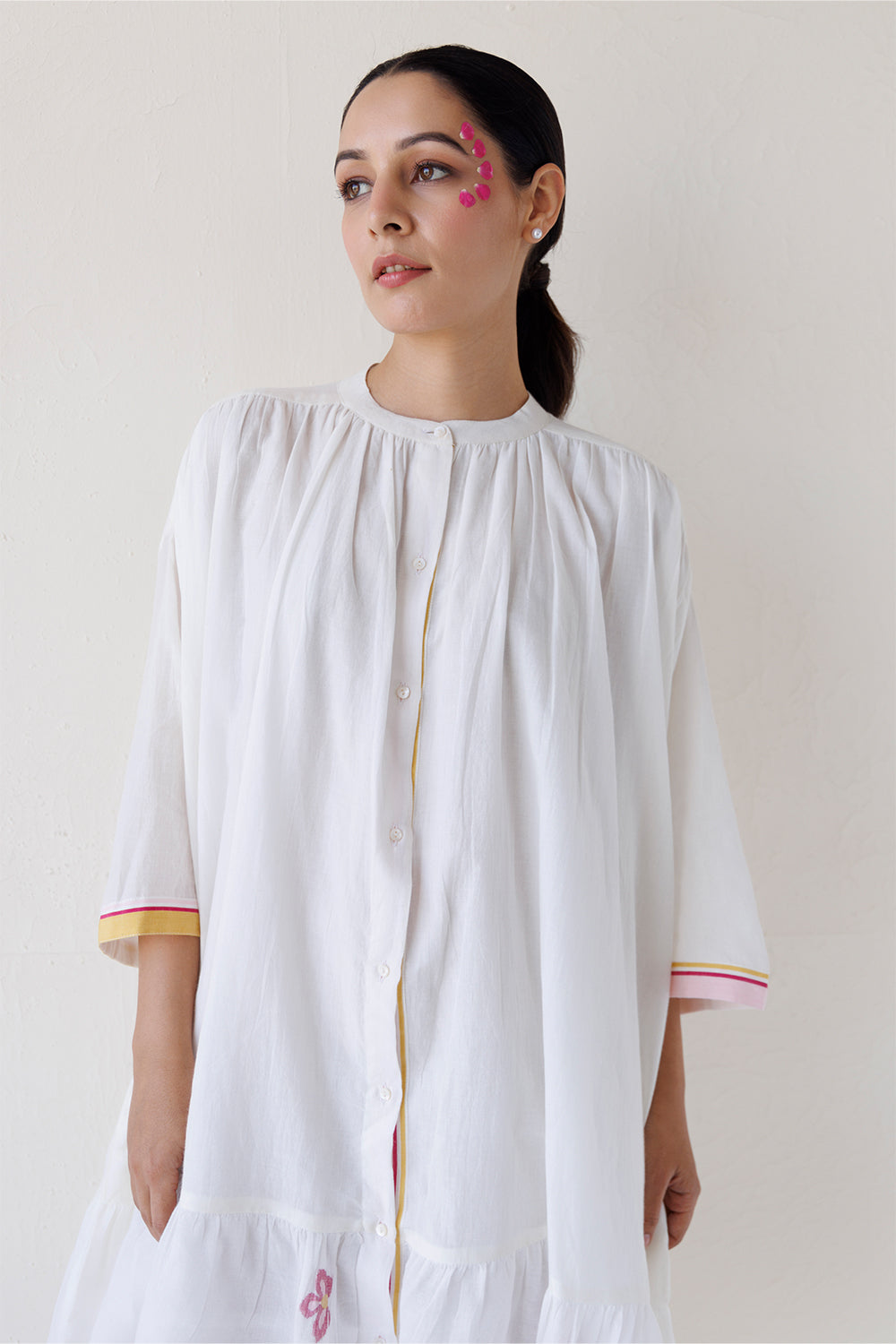 WHITE SHIFT DRESS