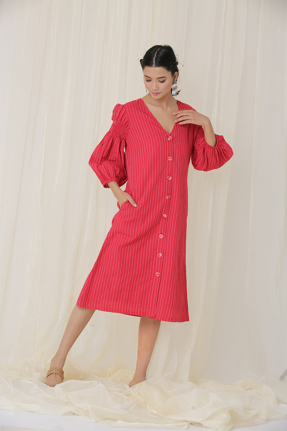 SMOCKED SLEEVE DRESS STRIP (RED)