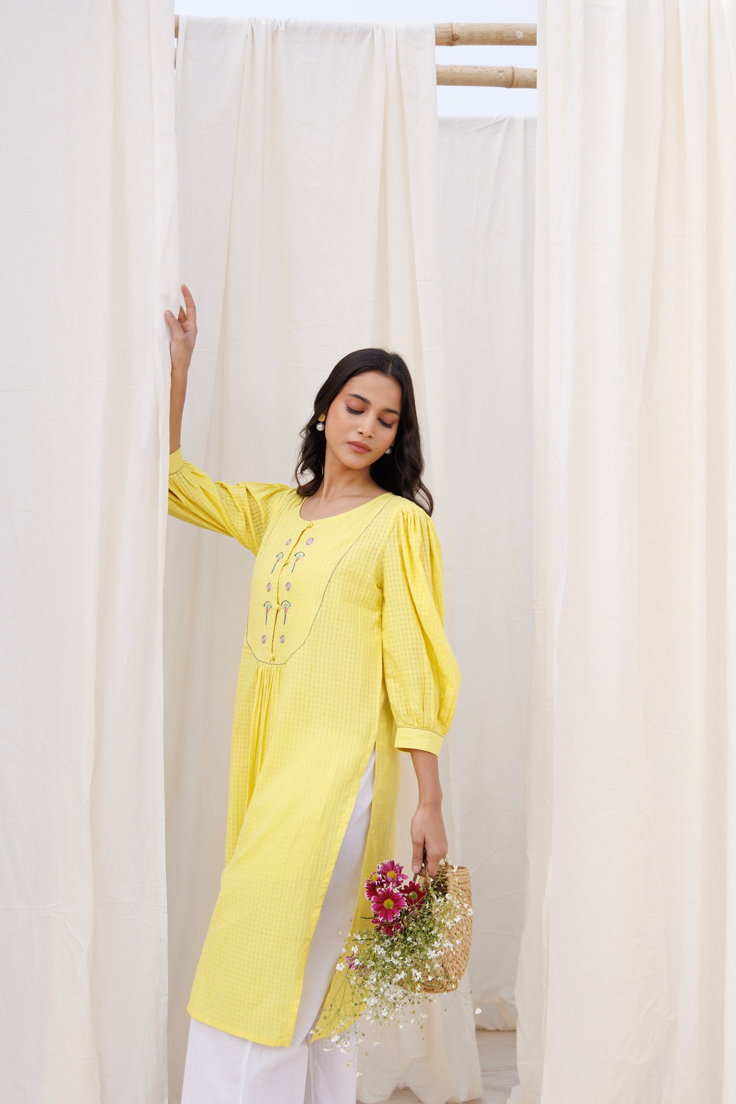 ROUND YOKE KURTI SET