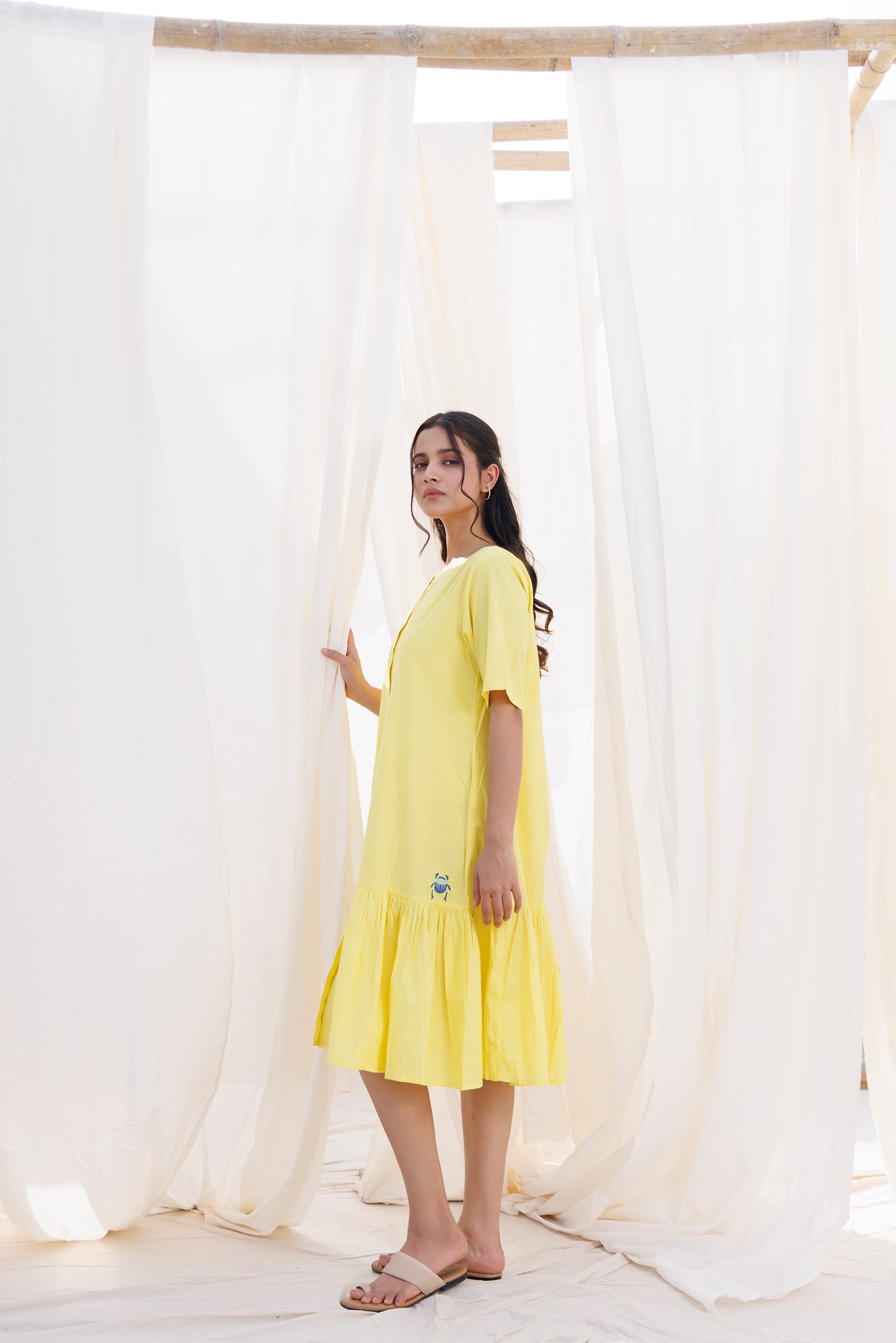 FRILL DRESS