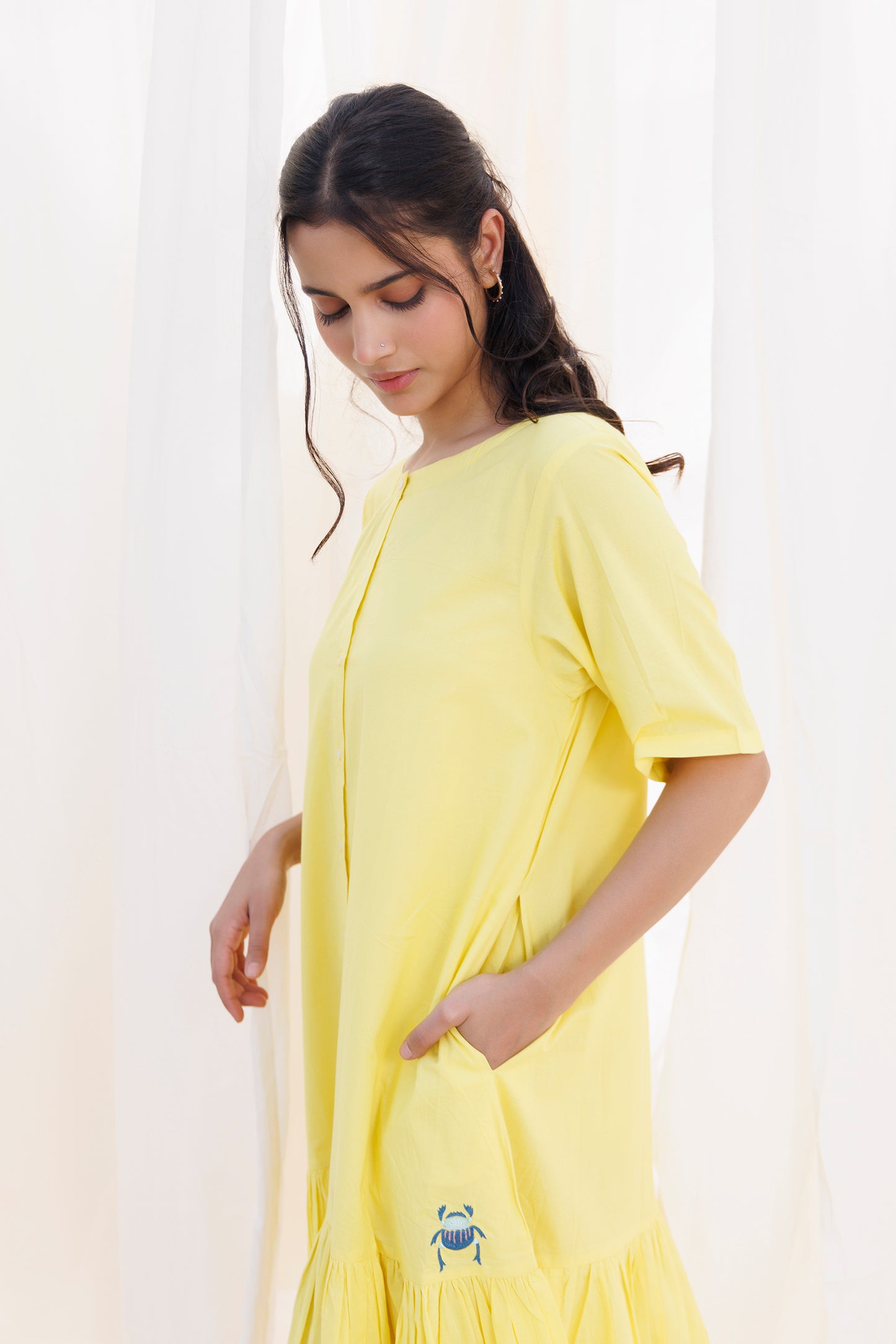FRILL DRESS