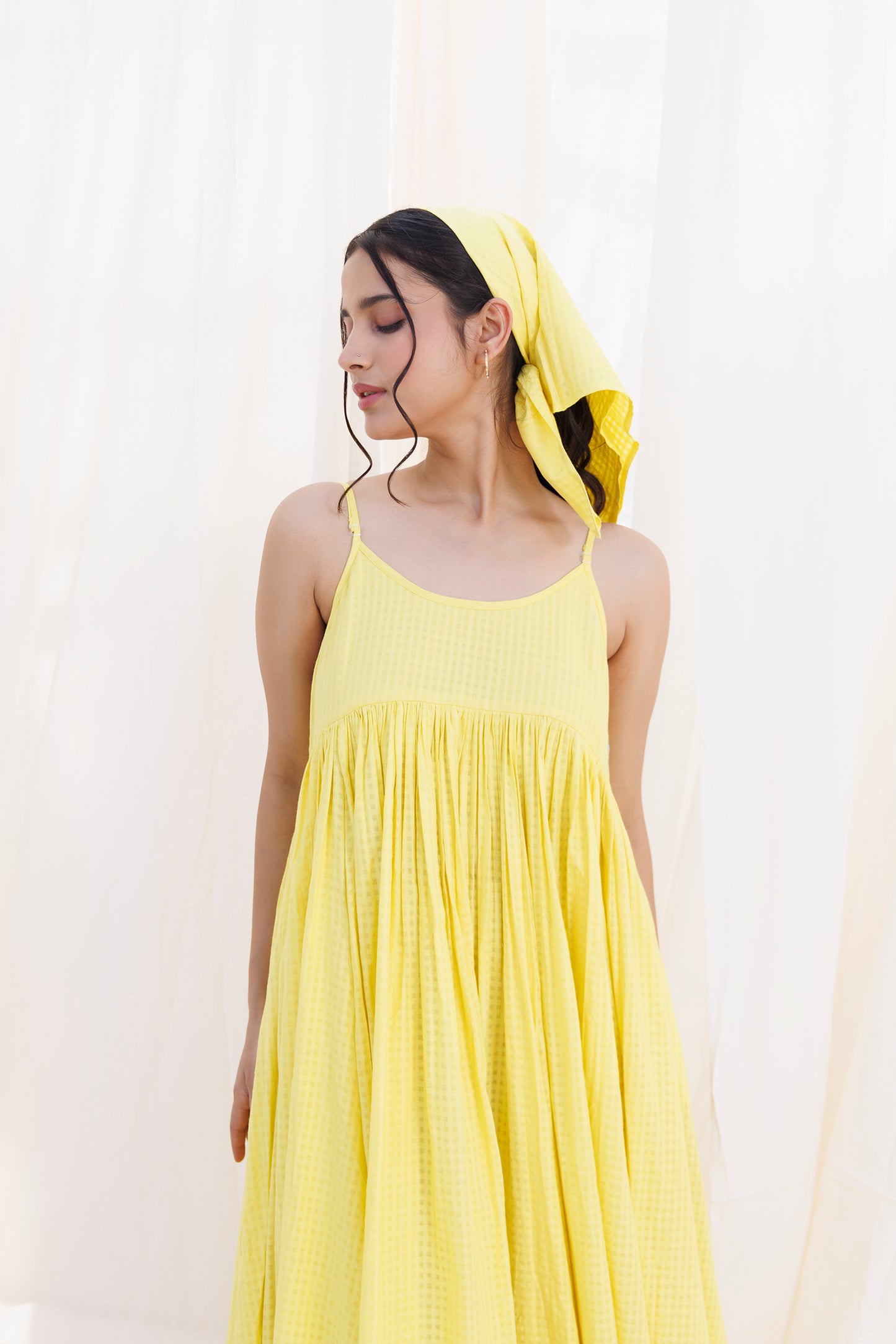 SPAGHETTI DRESS
