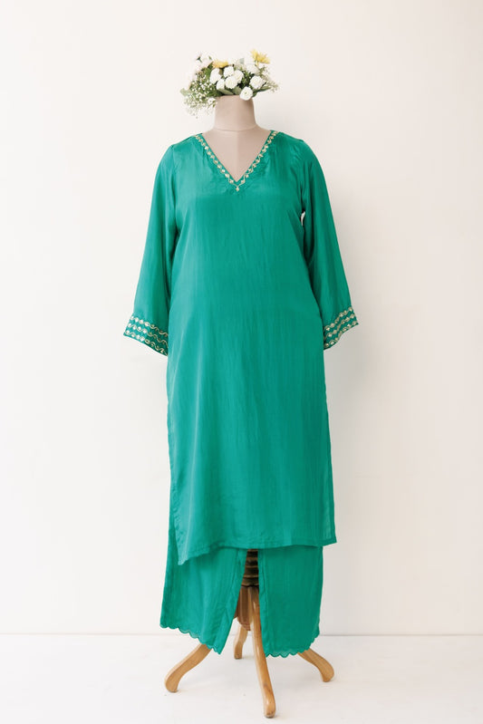 V' NECK KURTA SET OF-2