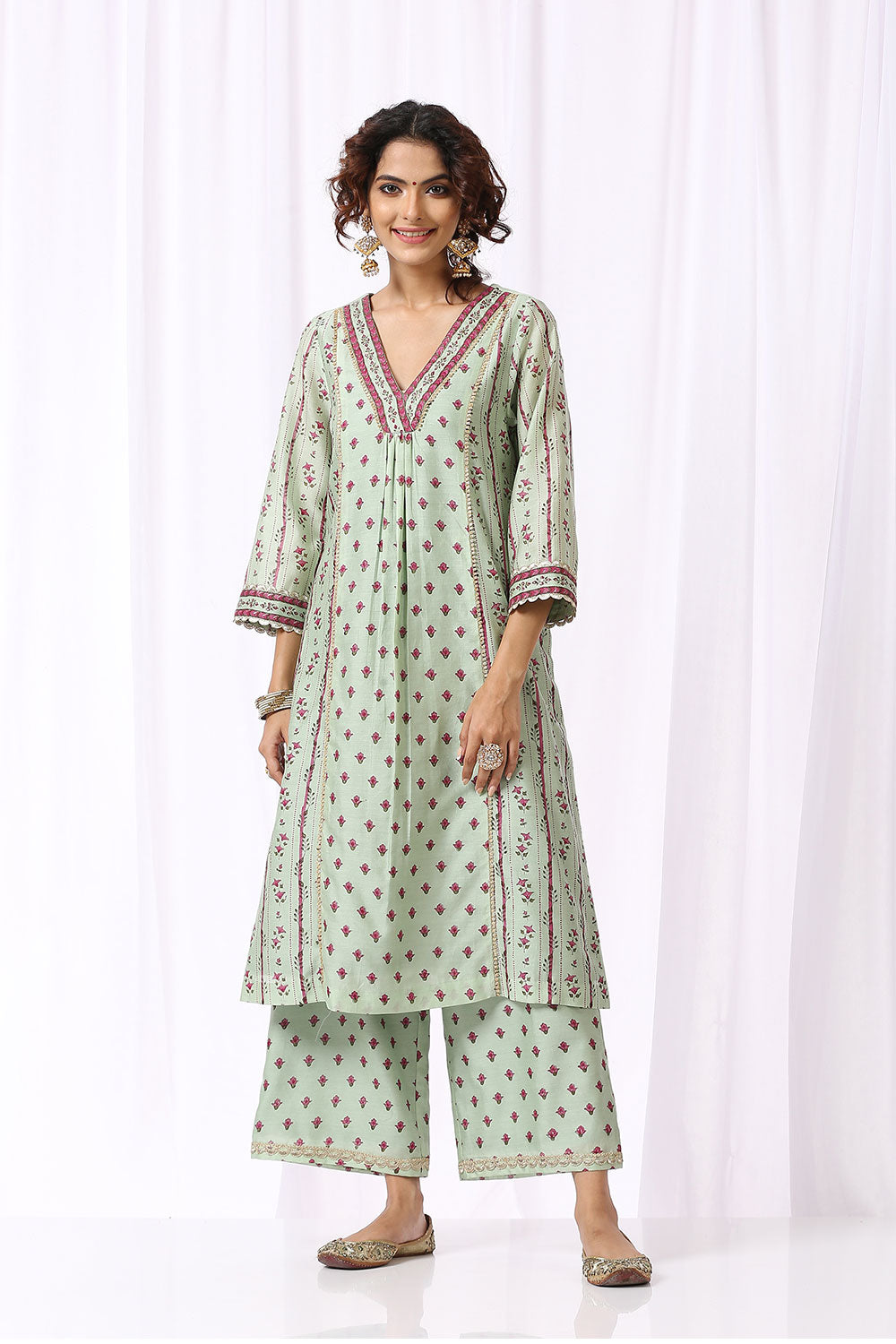 GREEN BASE CHANDERI HAND BLOCK PRINTED 'V' NECK KURTA SET OF -2