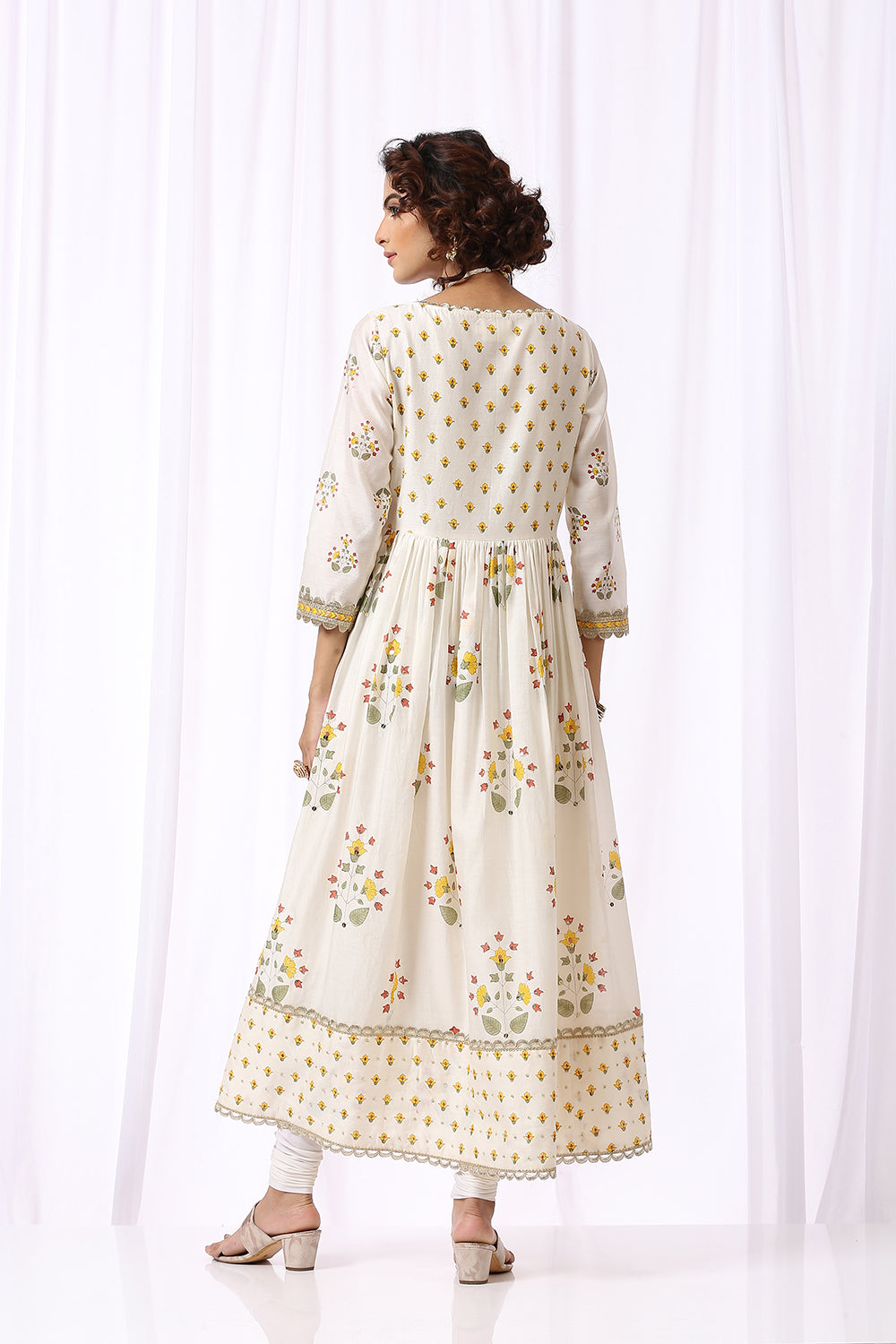 WHITE BASE CHANDERI HAND BLOCK PRINTED ANARKALI SUIT SET OF -2
