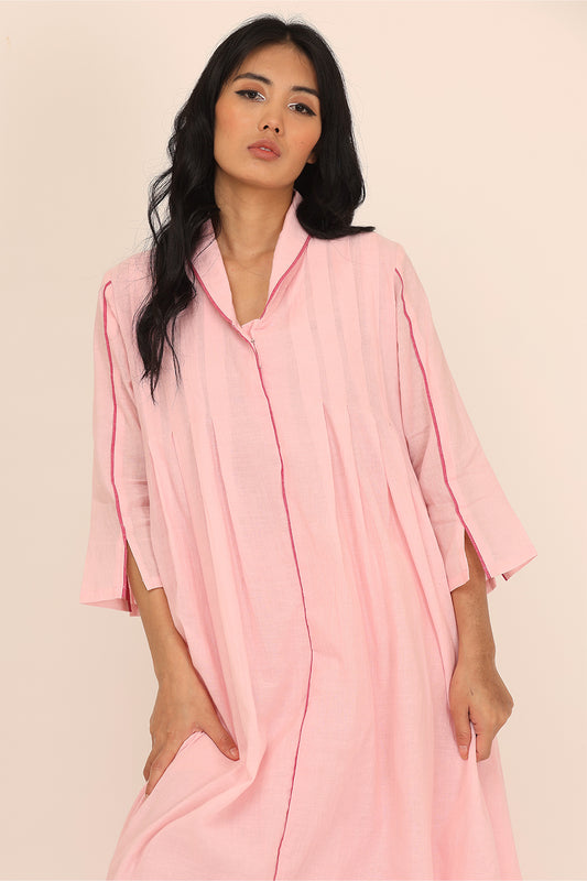 BOX SPLIT COLLAR DRESS