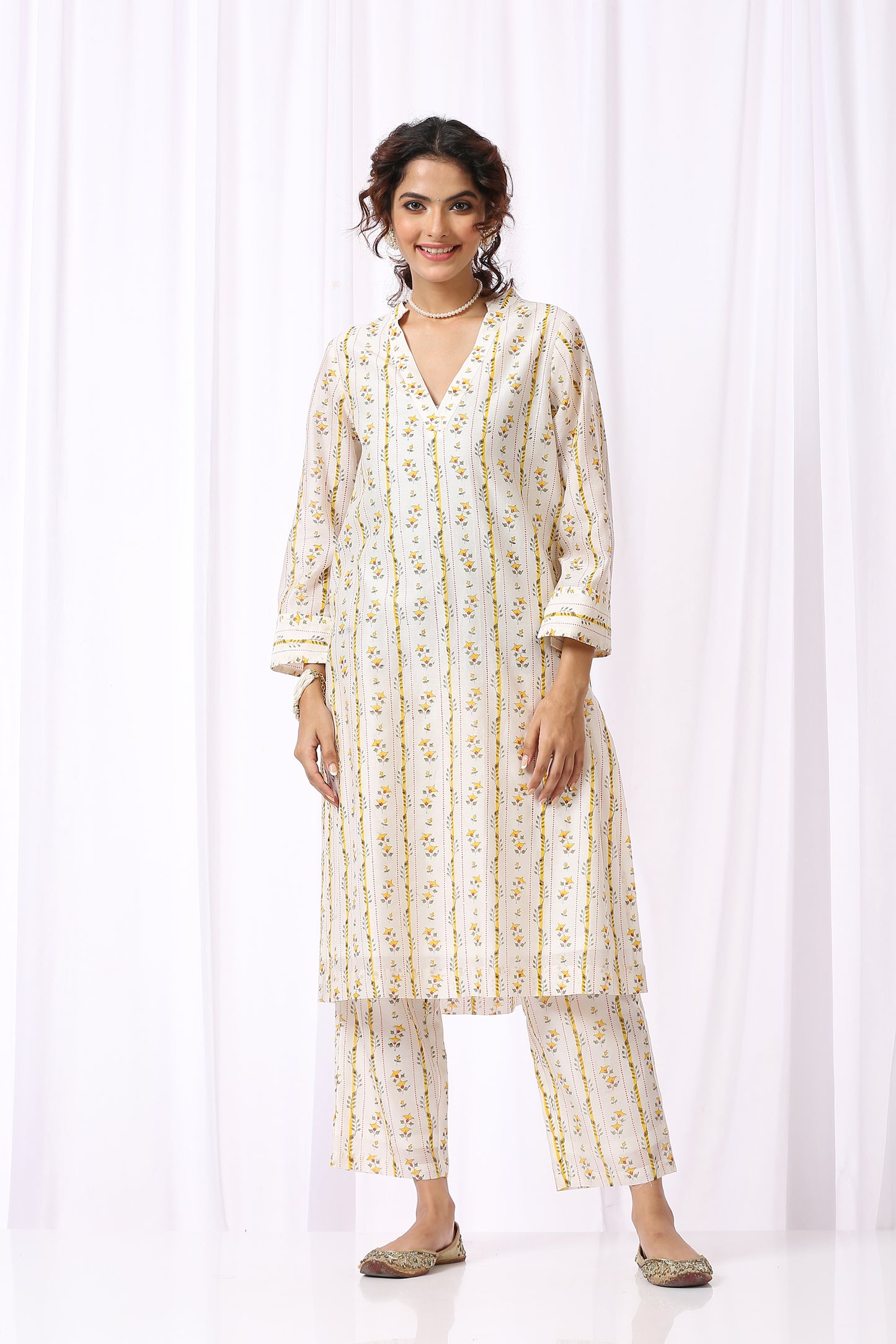 WHITE BASE CHANDERI HAND BLOCK PRINTED KURTA SET OF-2