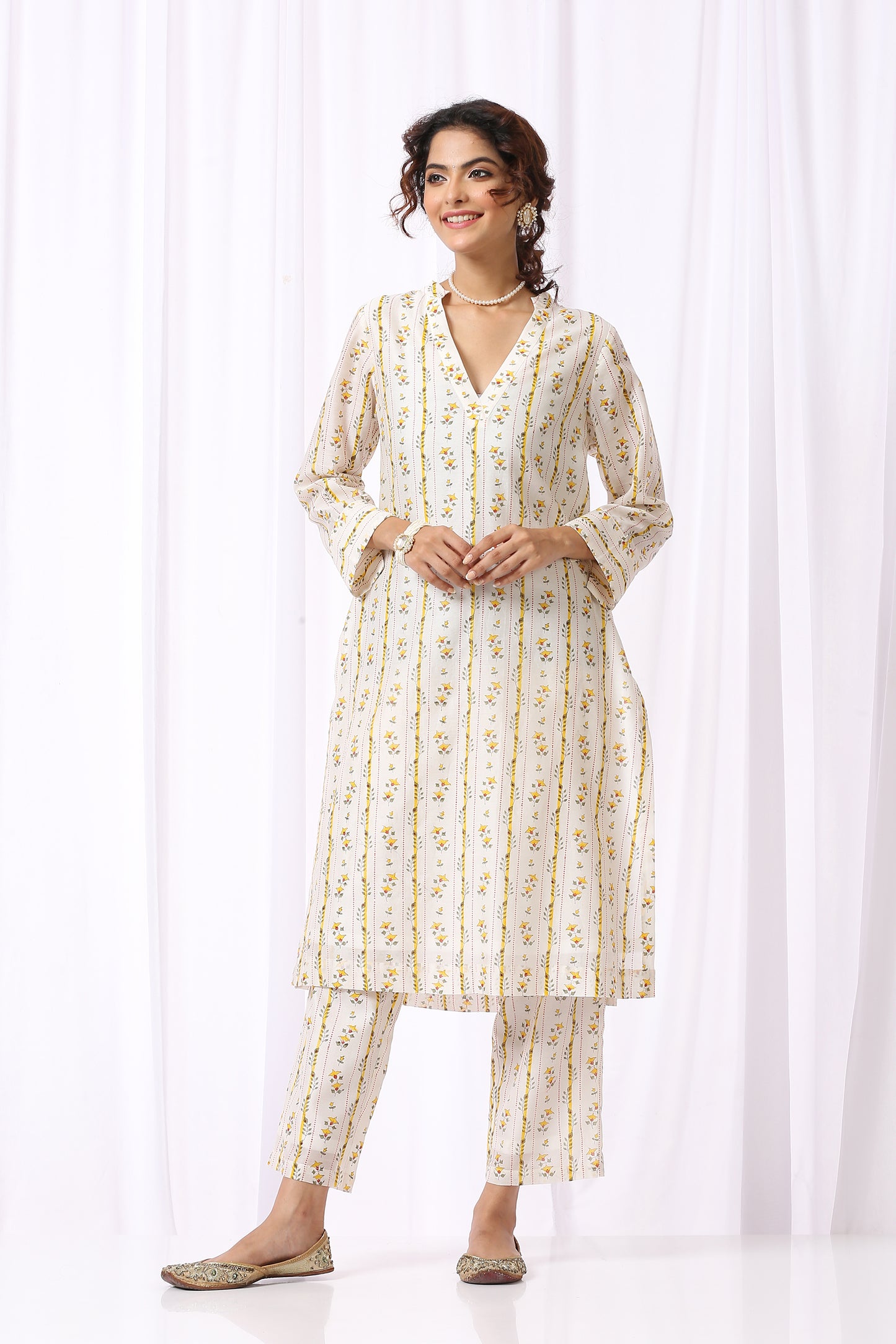 WHITE BASE CHANDERI HAND BLOCK PRINTED KURTA SET OF-2