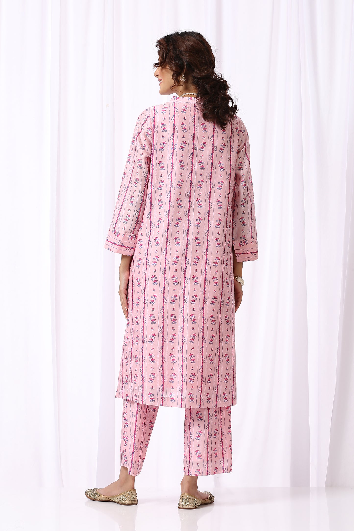 PINK  BASE CHANDERI HAND BLOCK PRINTED KURTA SET OF-2