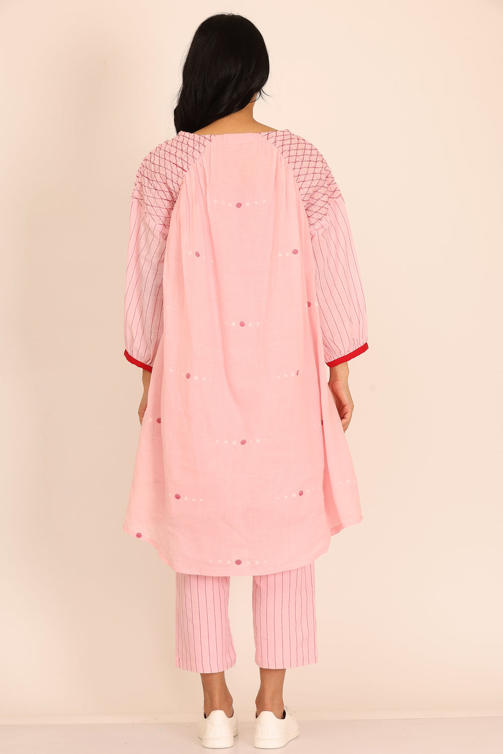SMOCKEY SHOULDER KURTA SET OF-2