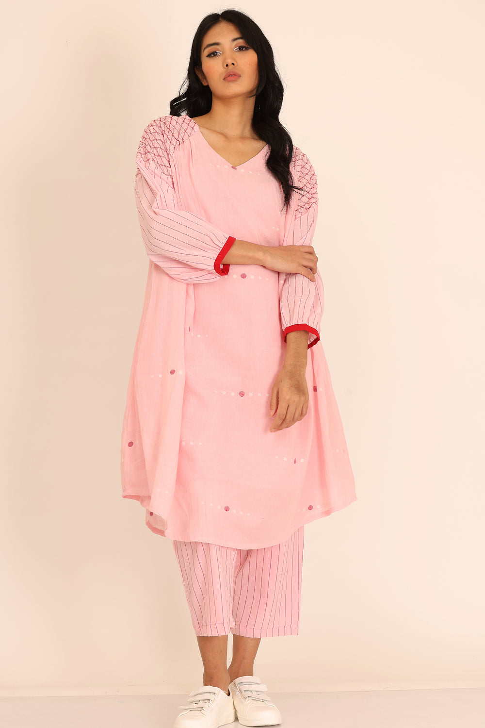 SMOCKEY SHOULDER KURTA SET OF-2