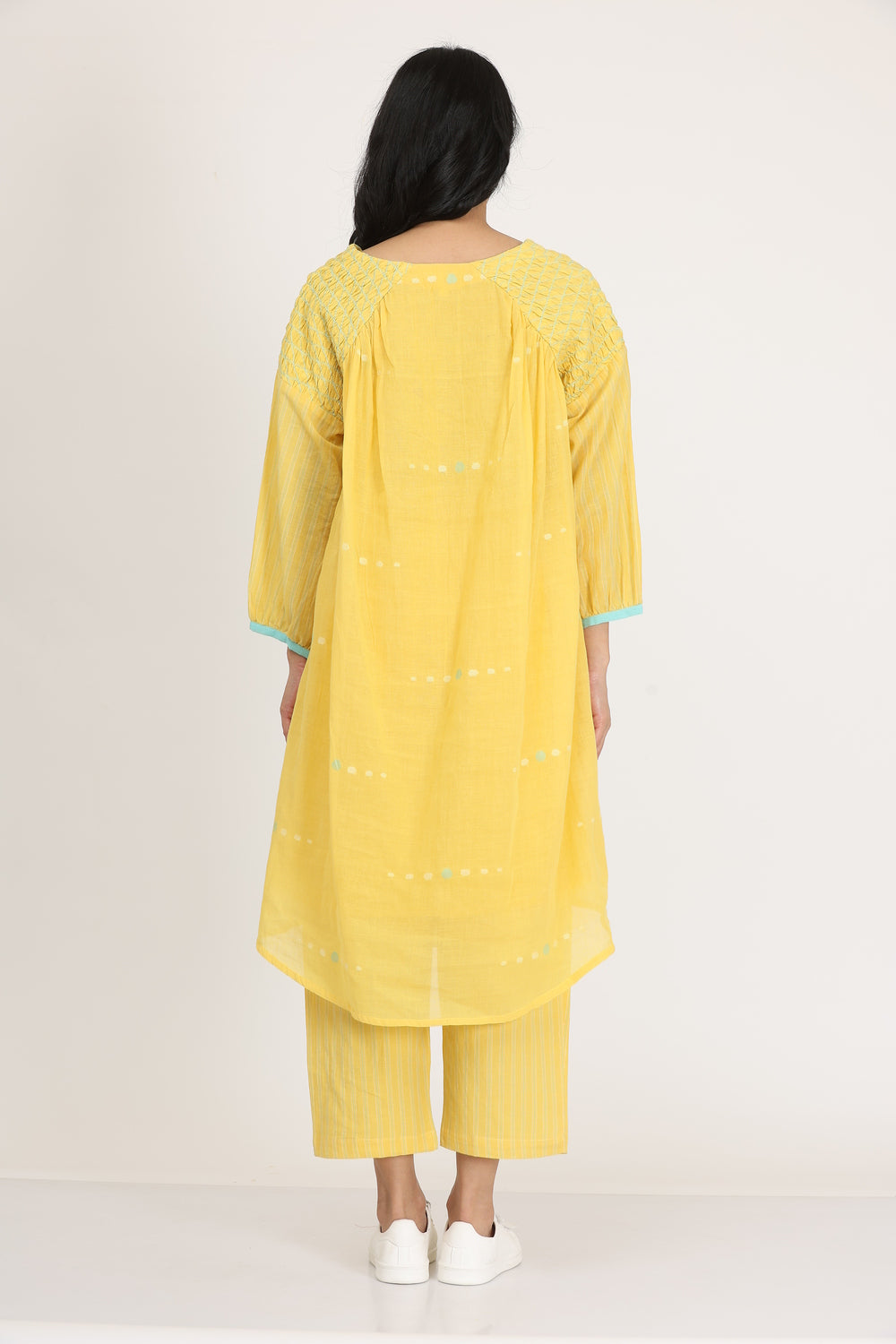SMOCKEY SHOULDER KURTA SET OF-2