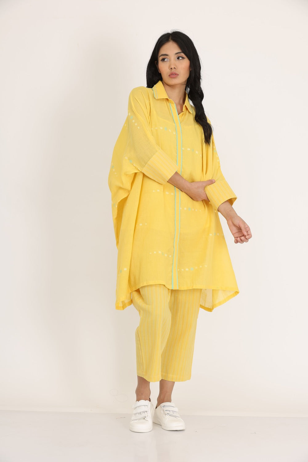 KAFTAN STYLE CO-ORD SET OF-3 (WITH INNER SLIP)