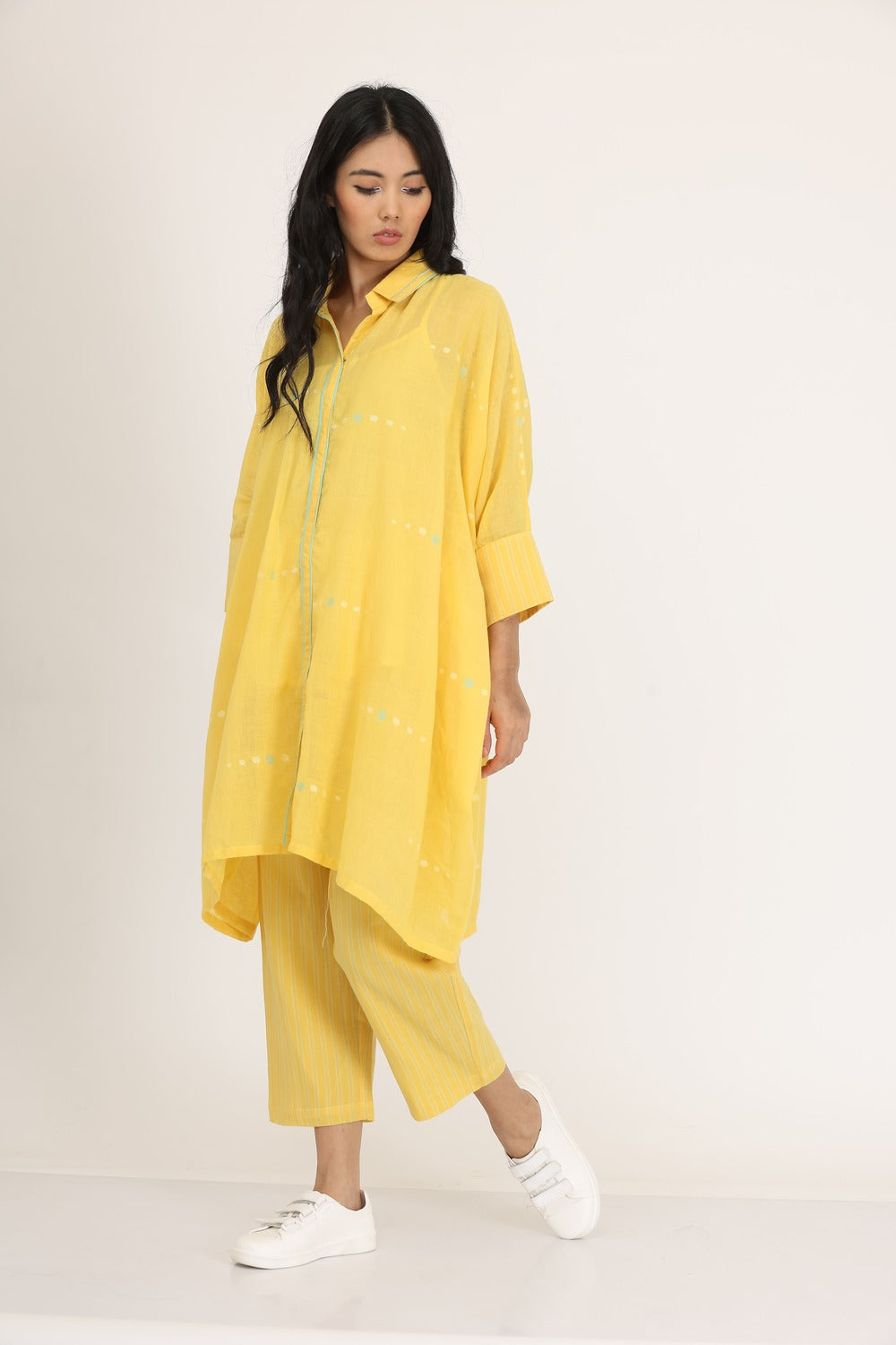 KAFTAN STYLE CO-ORD SET OF-3 (WITH INNER SLIP)