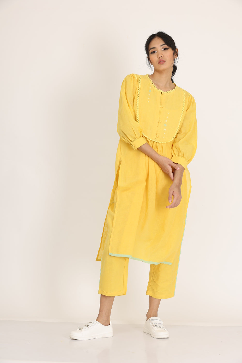 ROUND YOK KURTI SET OF-2