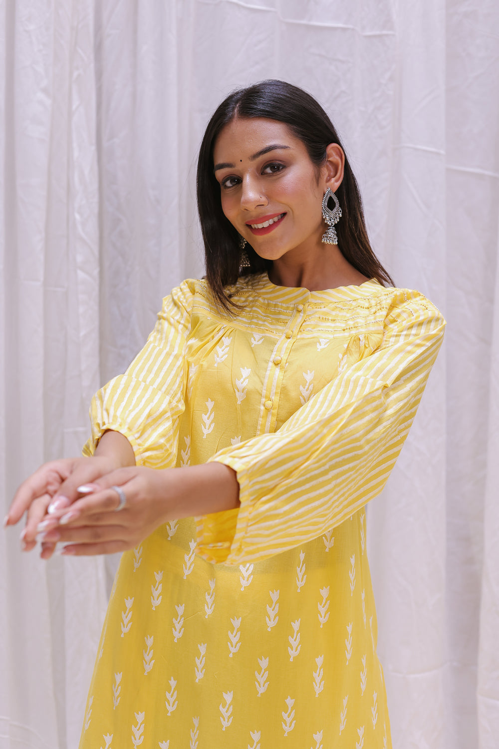 SHOULDER KURTA SET OF-2