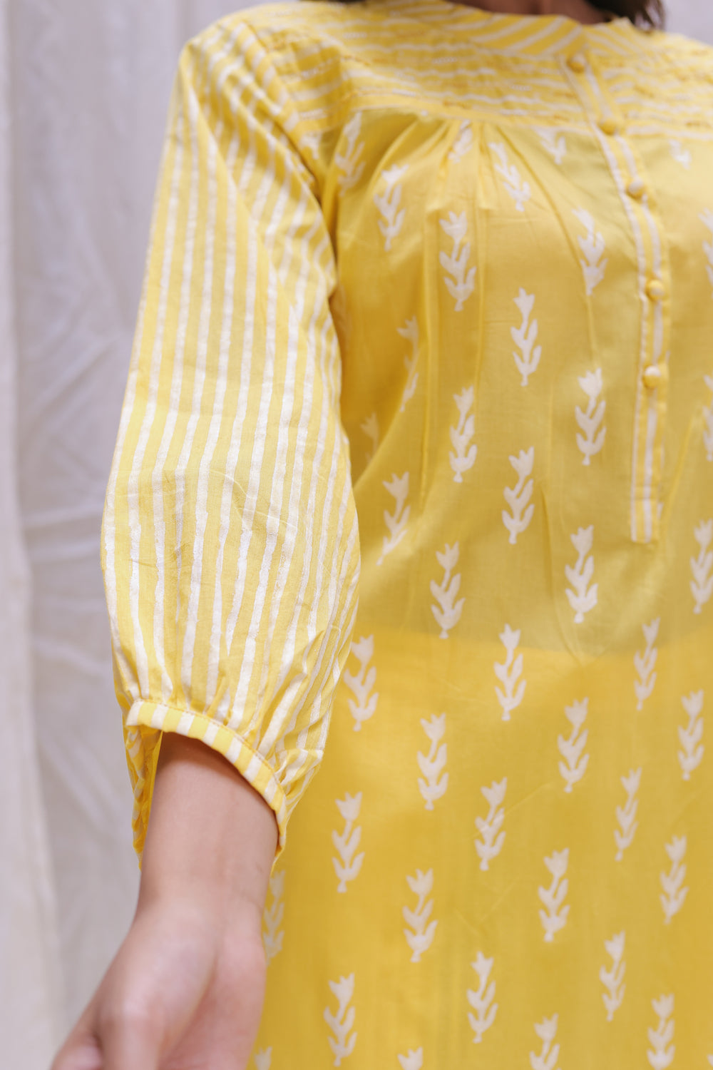 SHOULDER KURTA SET OF-2