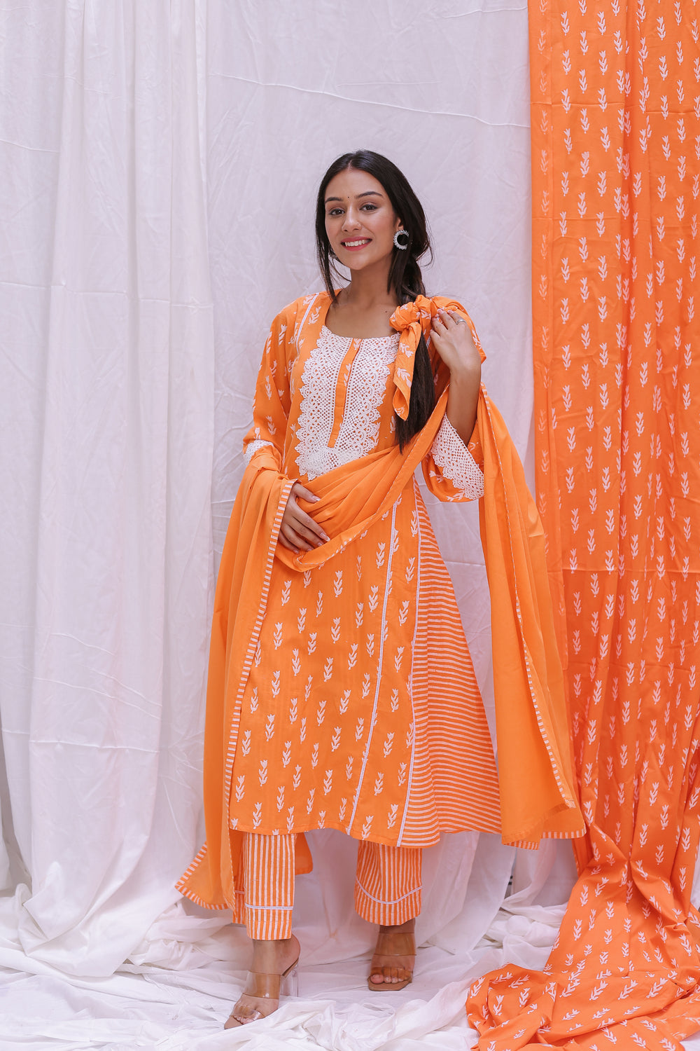 FINE CAMBRIC COTTON  FABRIC