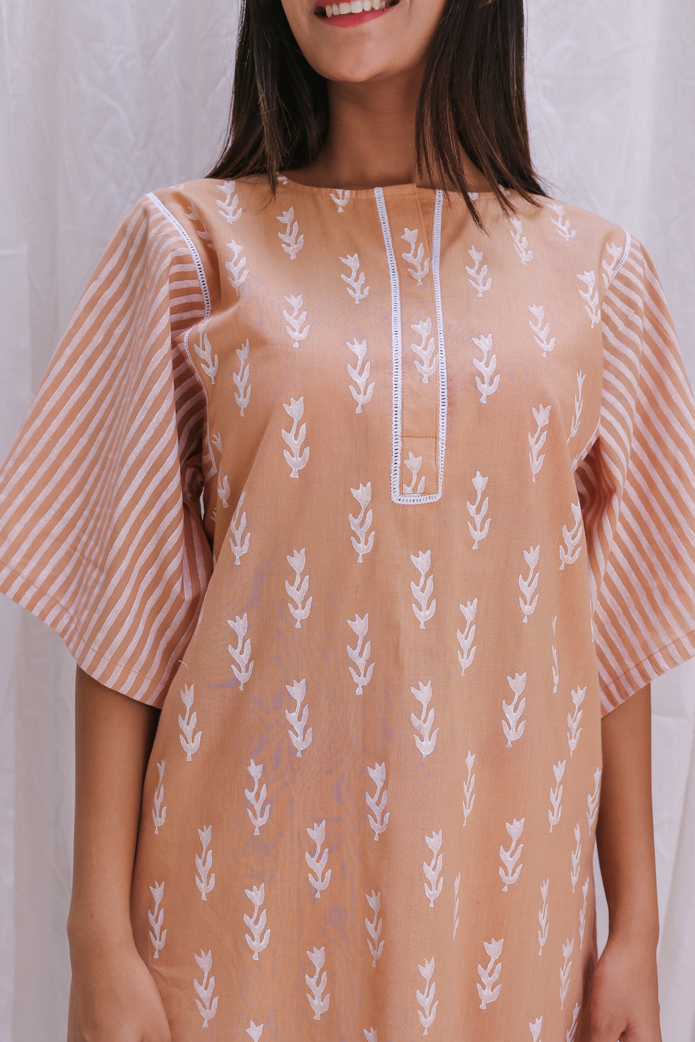 BROAD SRTIP SLEEVES KURTA SET OF-2