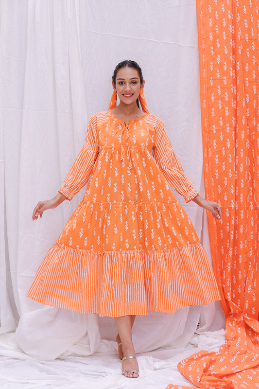 FRILL DRESS