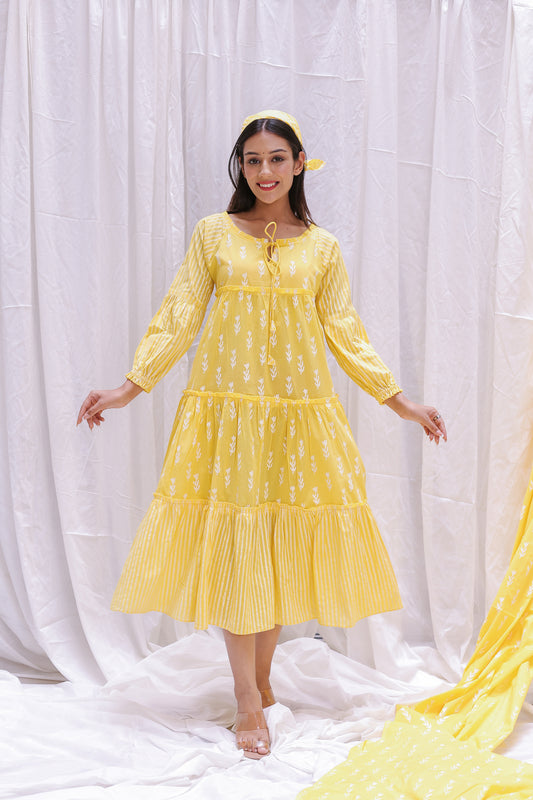 FRILL DRESS