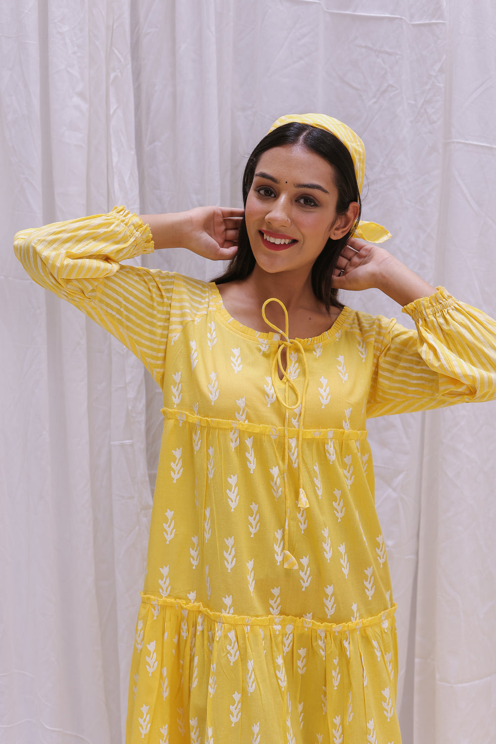 FRILL DRESS