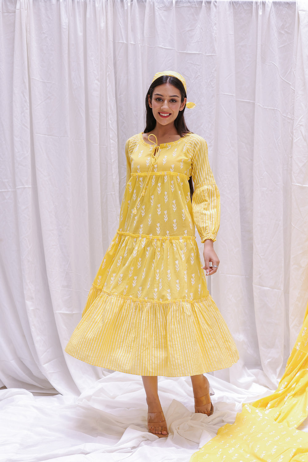 FRILL DRESS