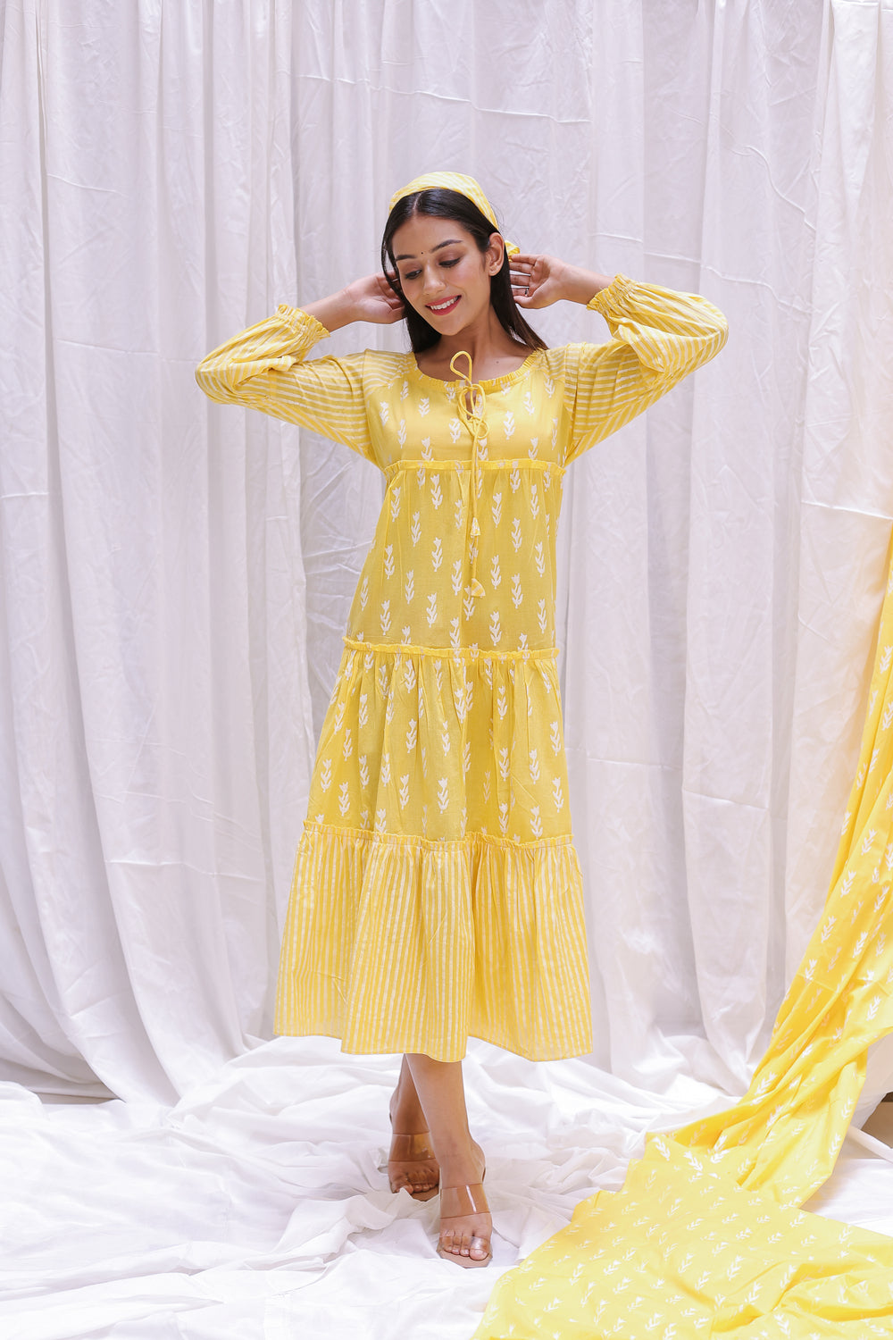 FRILL DRESS