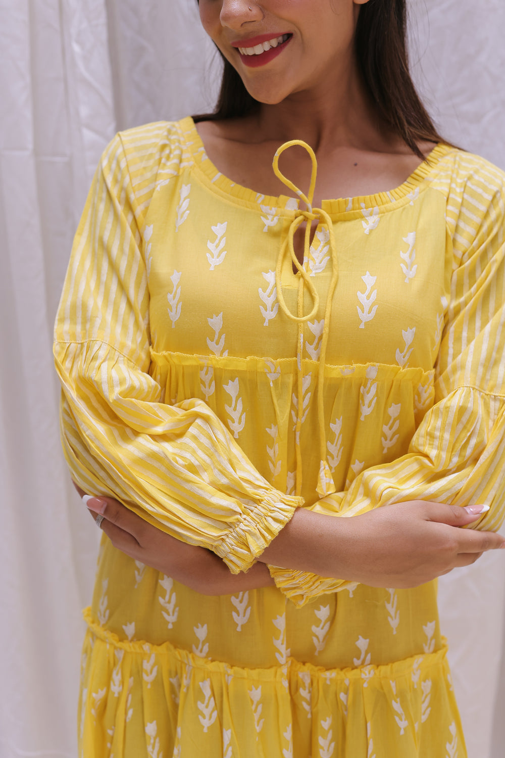 FRILL DRESS