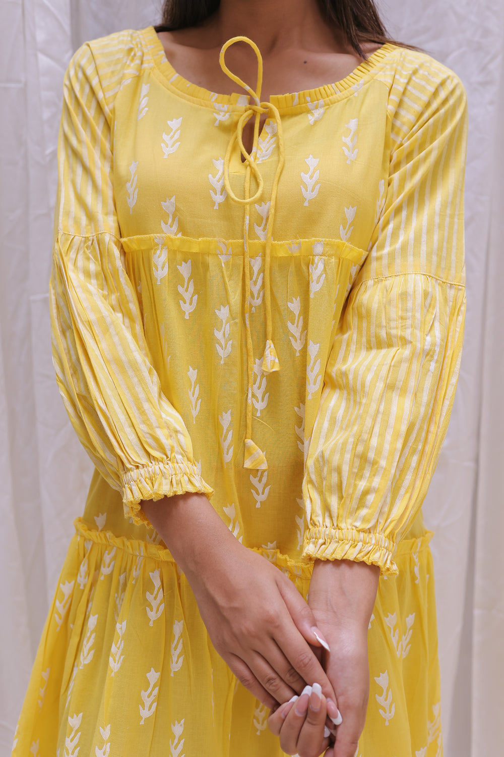 FRILL DRESS