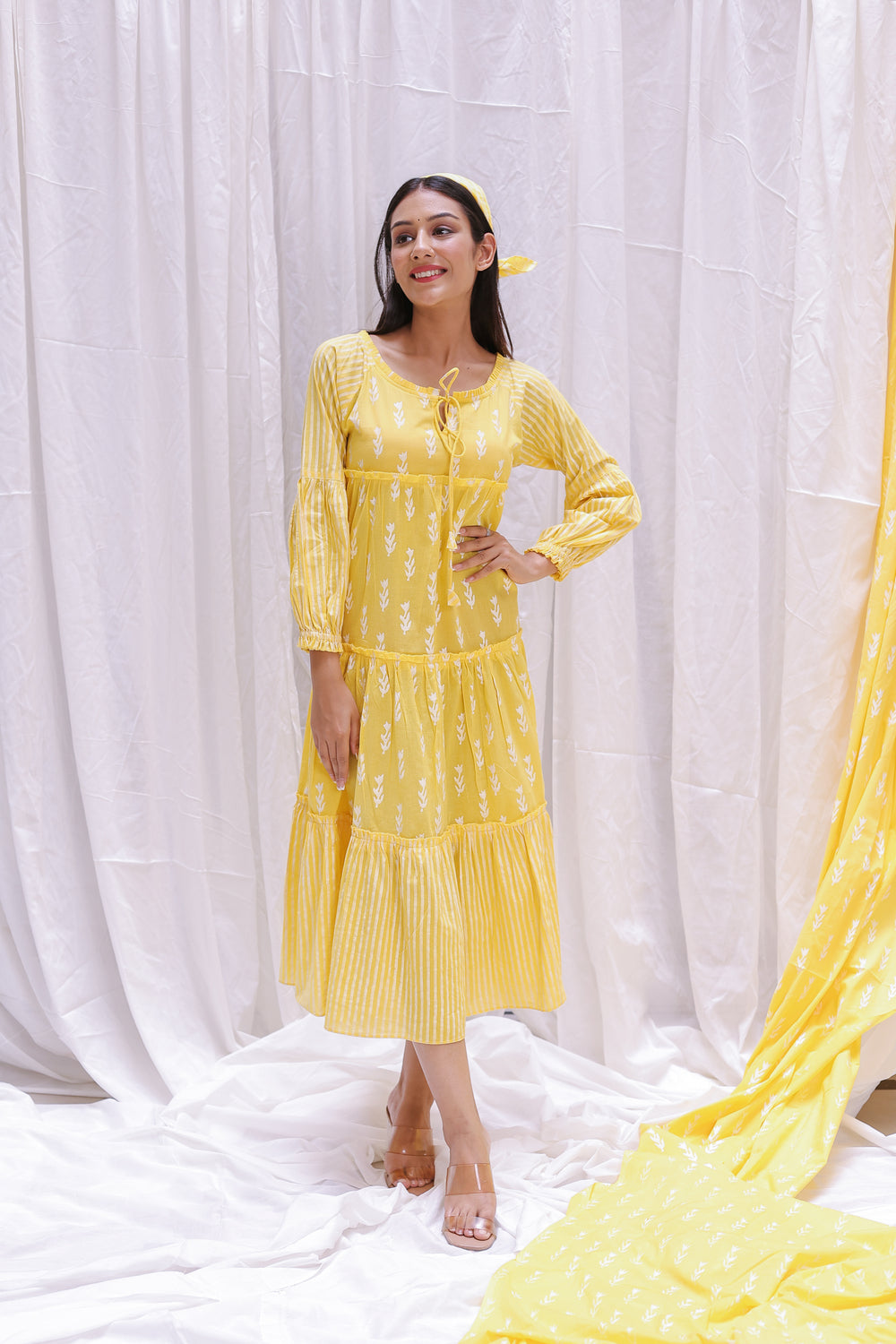 FRILL DRESS