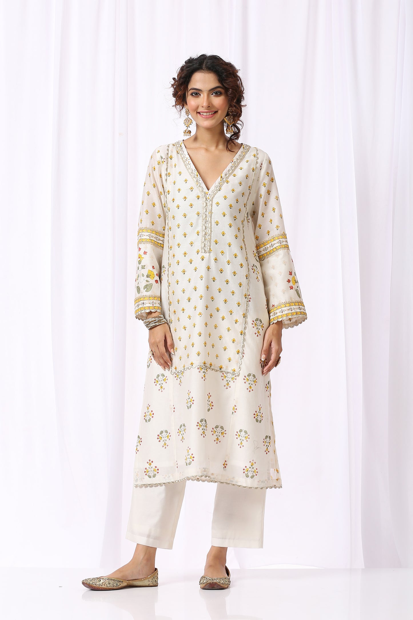 WHITE BASE CHANDERI HAND BLOCK PRINTED KURTA SET OF-2