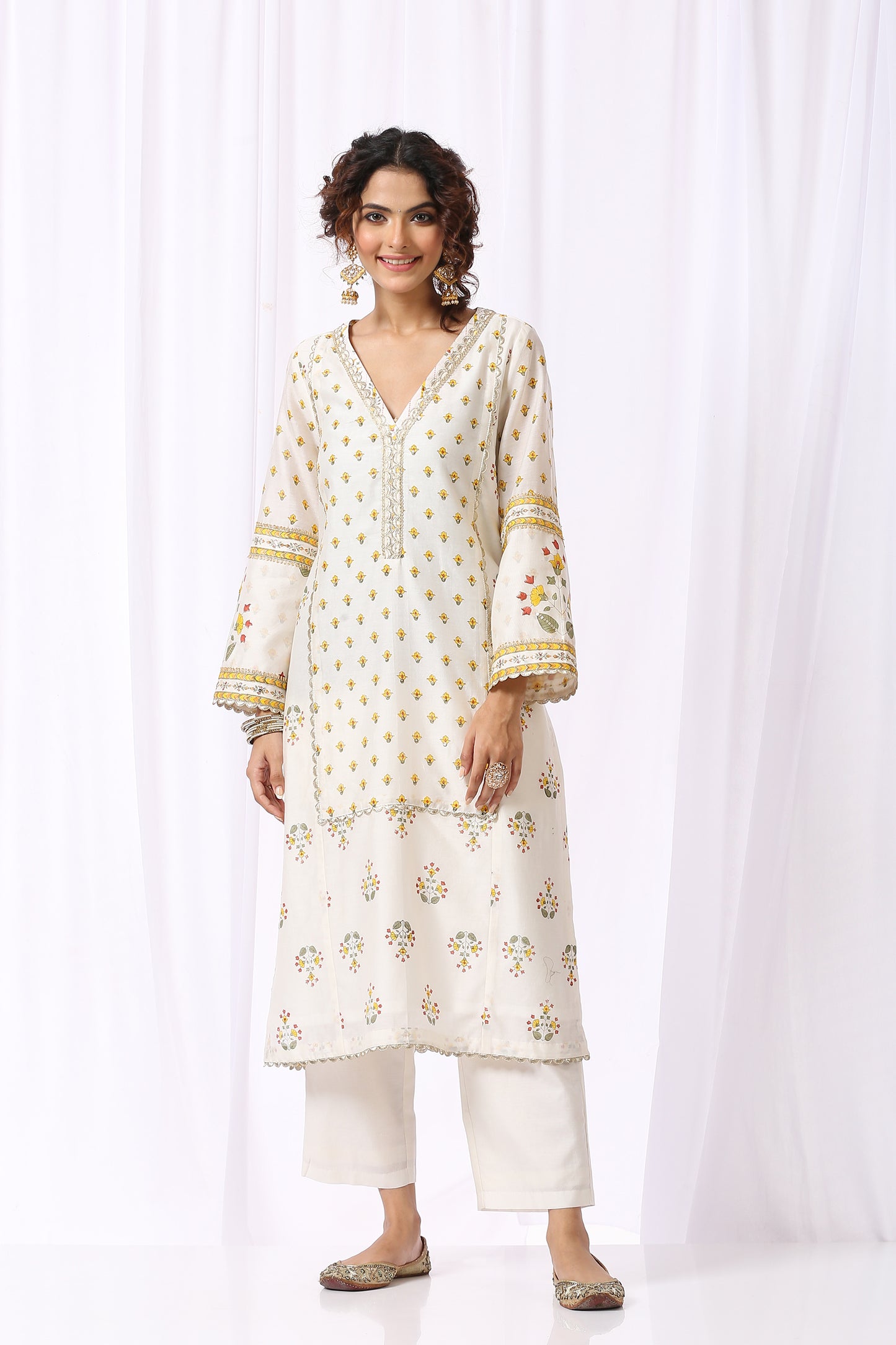 WHITE BASE CHANDERI HAND BLOCK PRINTED KURTA SET OF-2