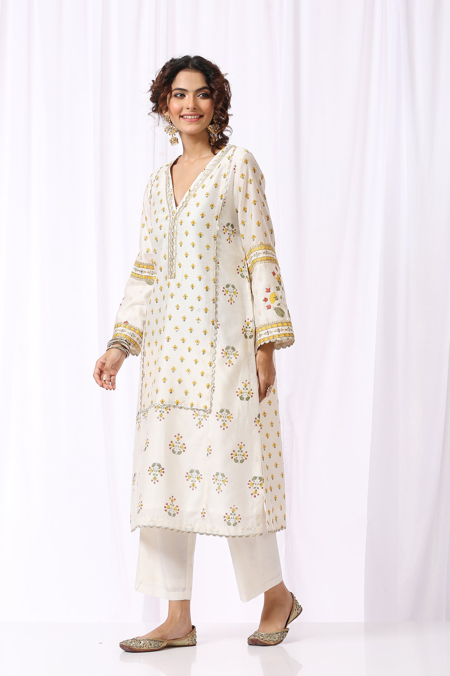 WHITE BASE CHANDERI HAND BLOCK PRINTED KURTA SET OF-2