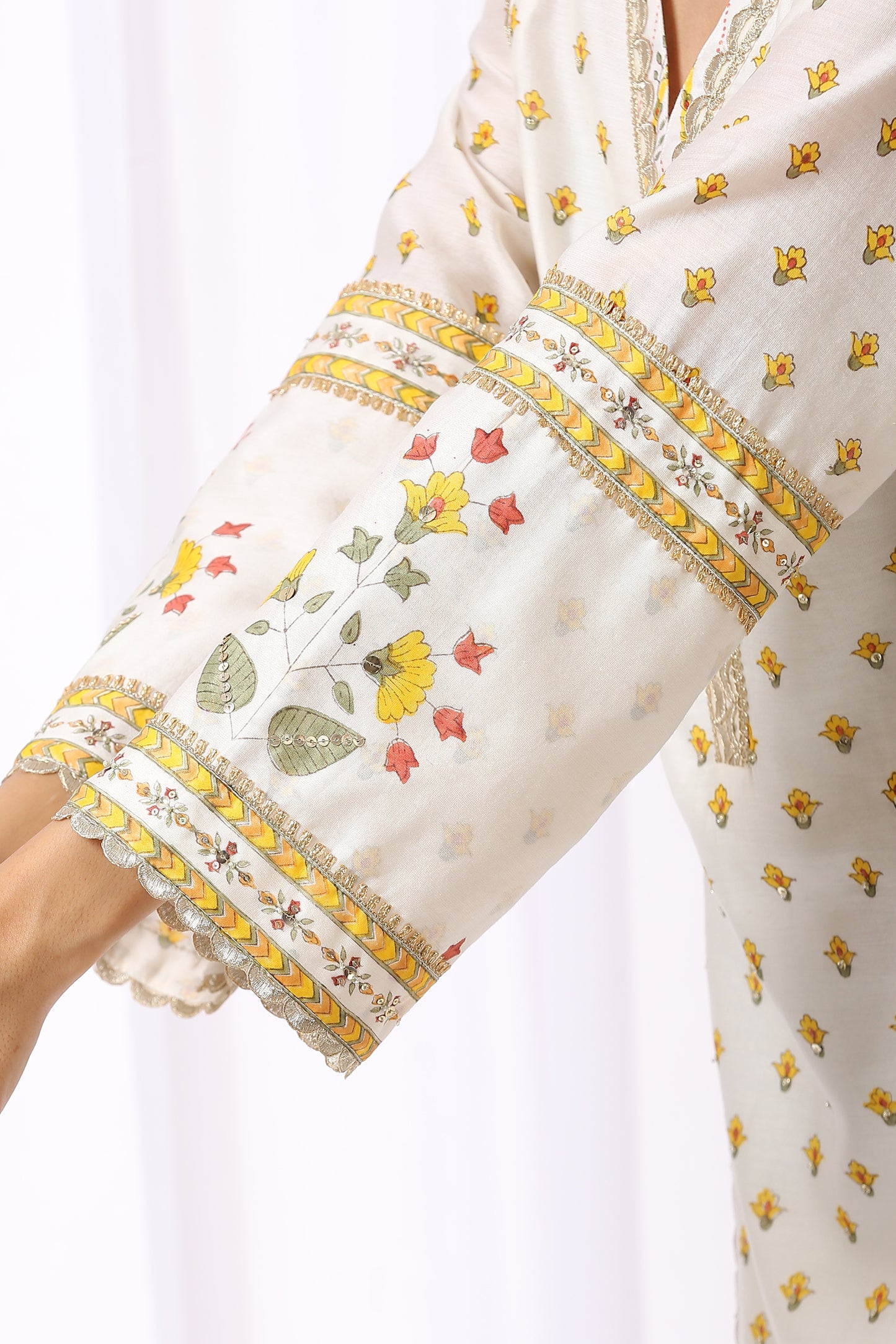 WHITE BASE CHANDERI HAND BLOCK PRINTED KURTA SET OF-2