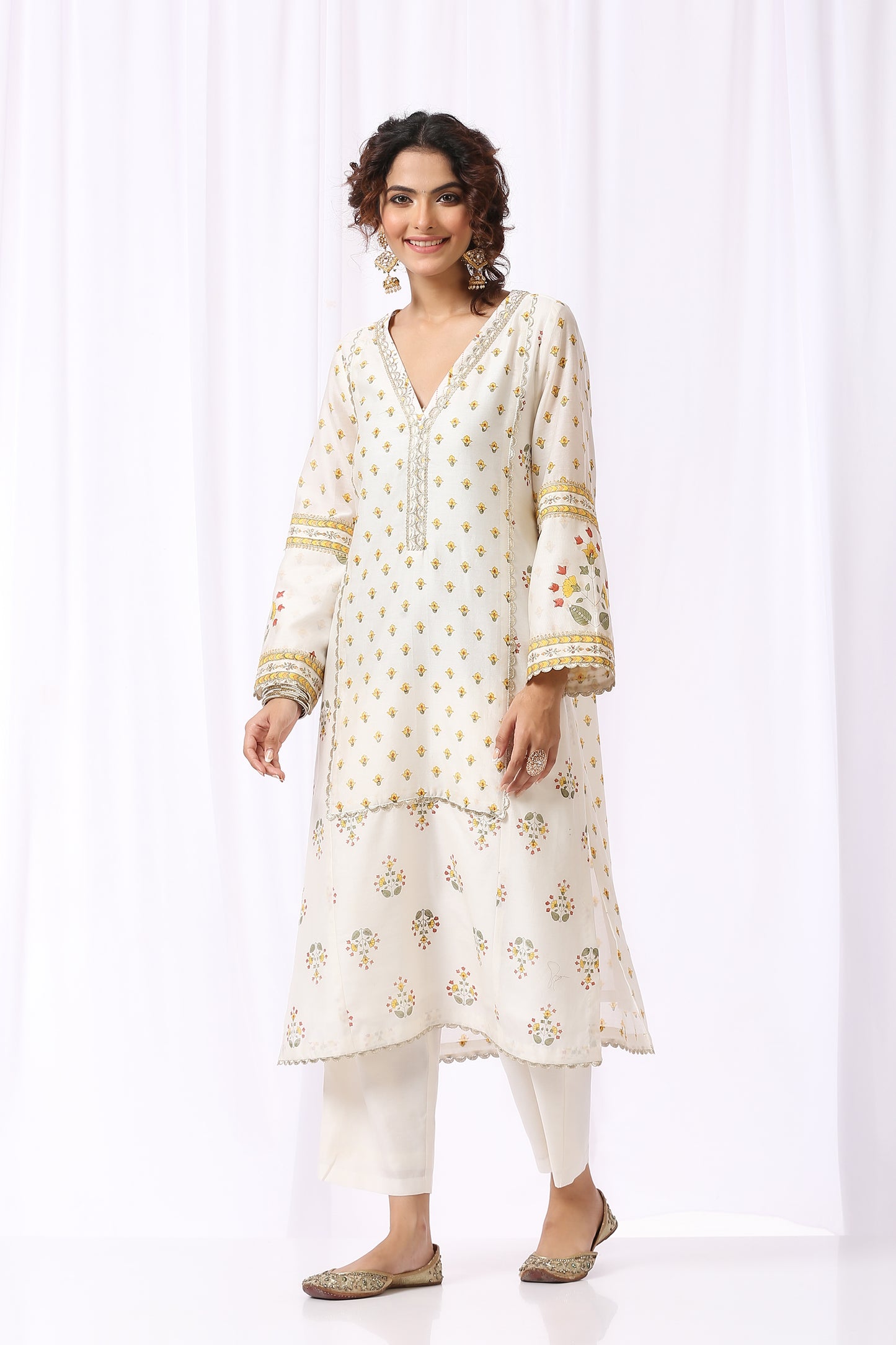 WHITE BASE CHANDERI HAND BLOCK PRINTED KURTA SET OF-2