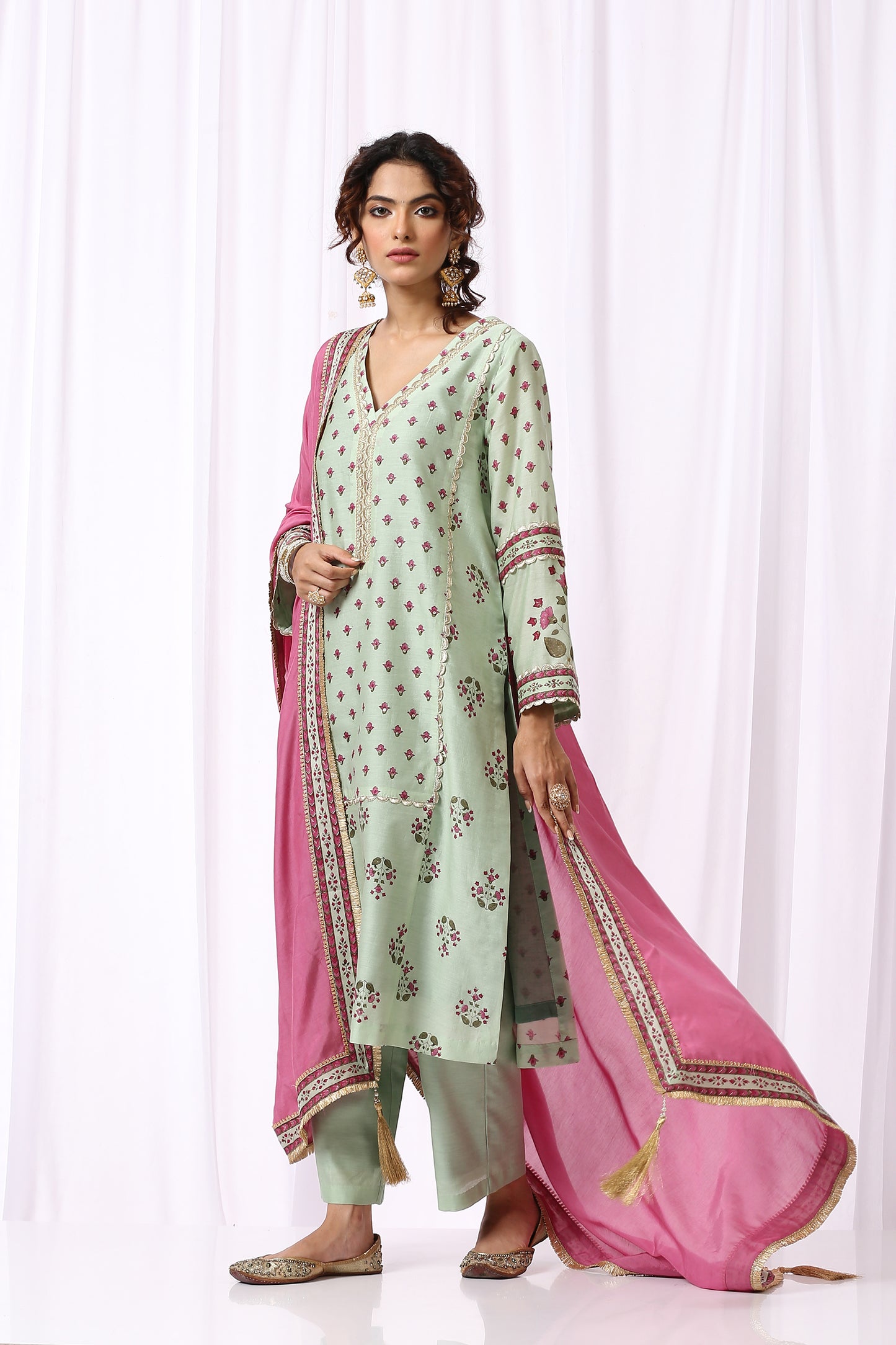 GREEN BASE CHANDERI HAND BLOCK PRINTED KURTA SET OF-2