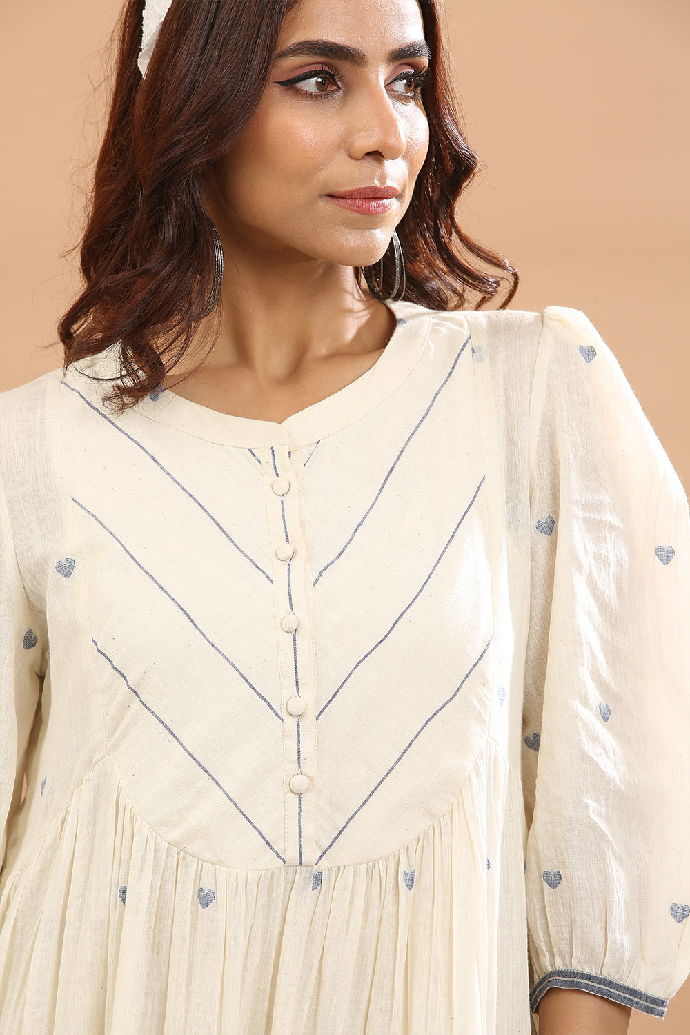 ROUND YOKE DRESS(BLUE HEART)