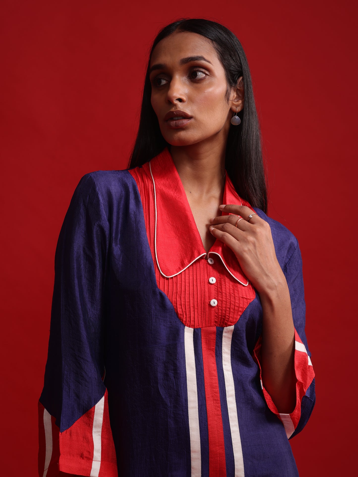 RED PITUCK YOK BLUE DRESS