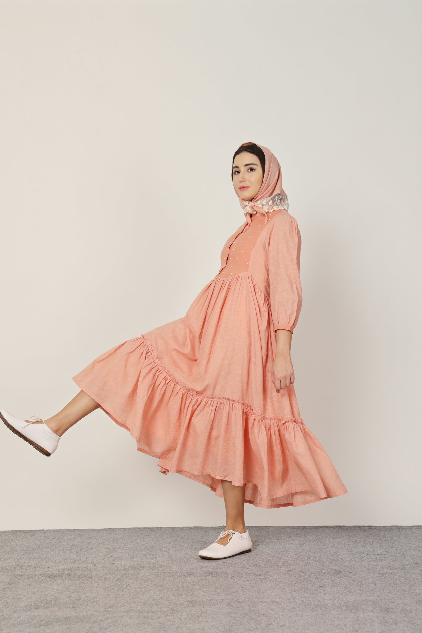PEACH ROUND YOKE MIDI DRESS WITH INNER