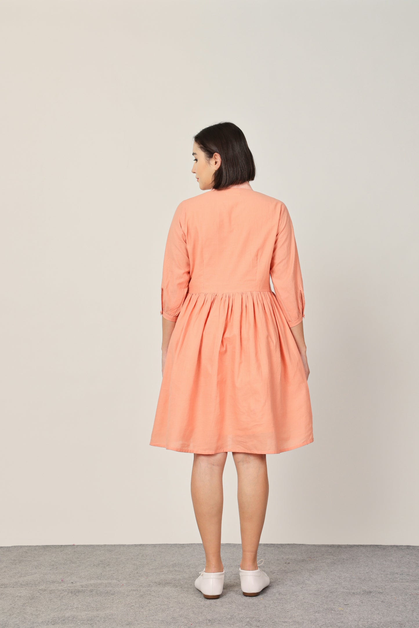 PEACH COLLAR SHORT DRESS